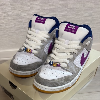 Rayssa Leal × Nike SB Dunk Low PRM "Pure Platinum and Vivid Purple"