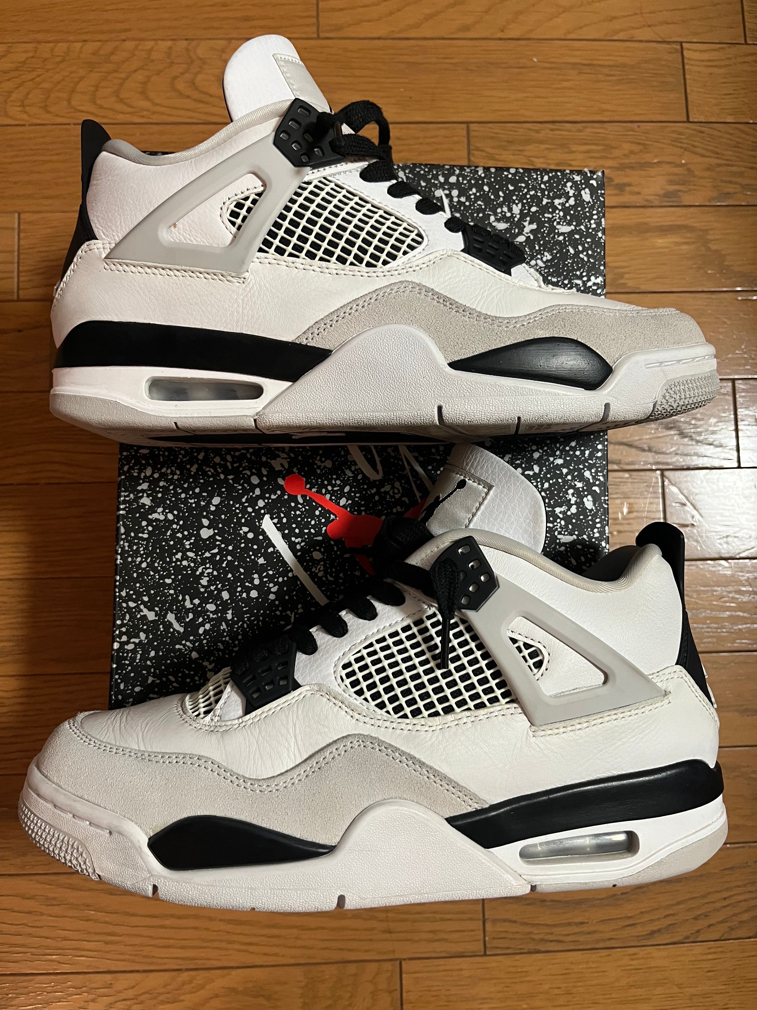 Nike Air Jordan 4 "Military Black"