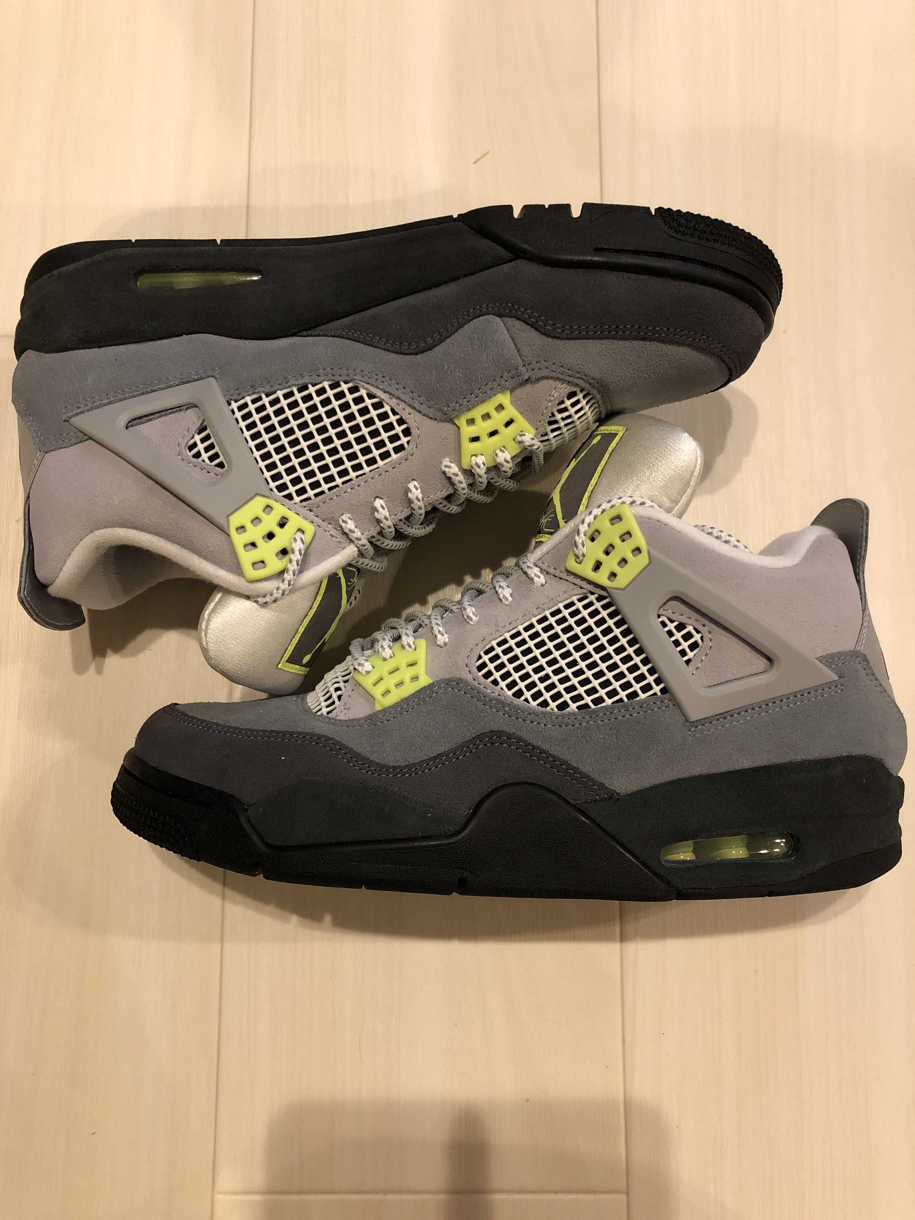 NIKE AIR JORDAN 4 RETRO LE "NEON"