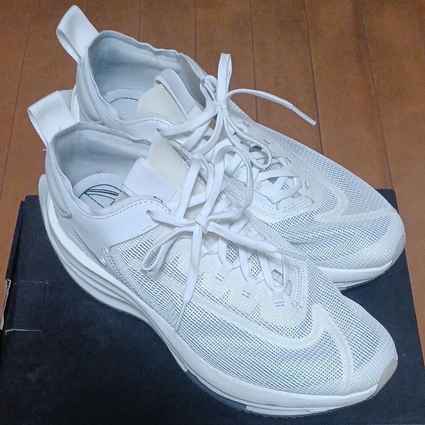 NIKE Women's ZOOM DOUBLE STACKED "SUMMIT WHITE"