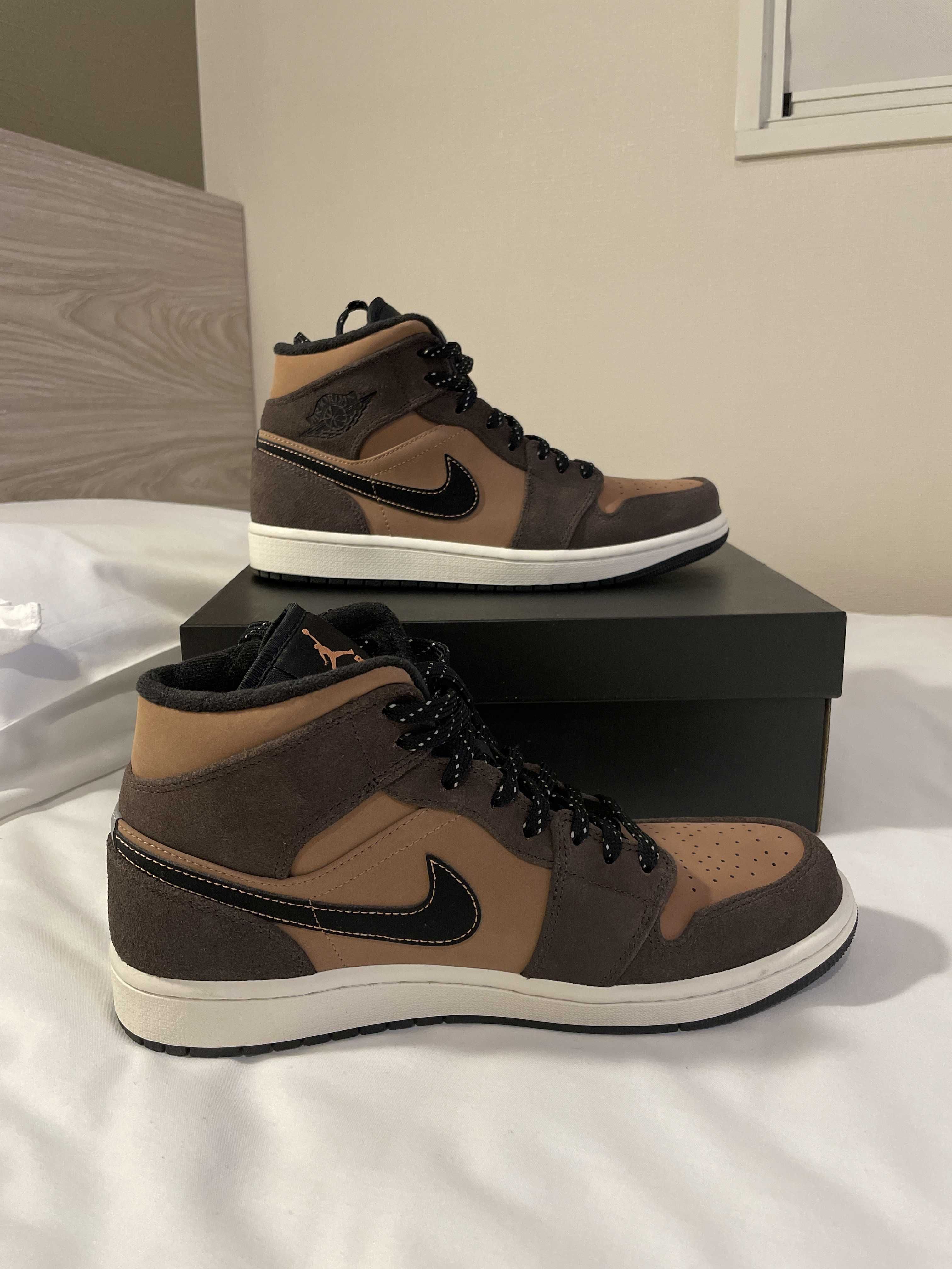 Nike Air Jordan 1 Mid SE "Dark Chocolate"