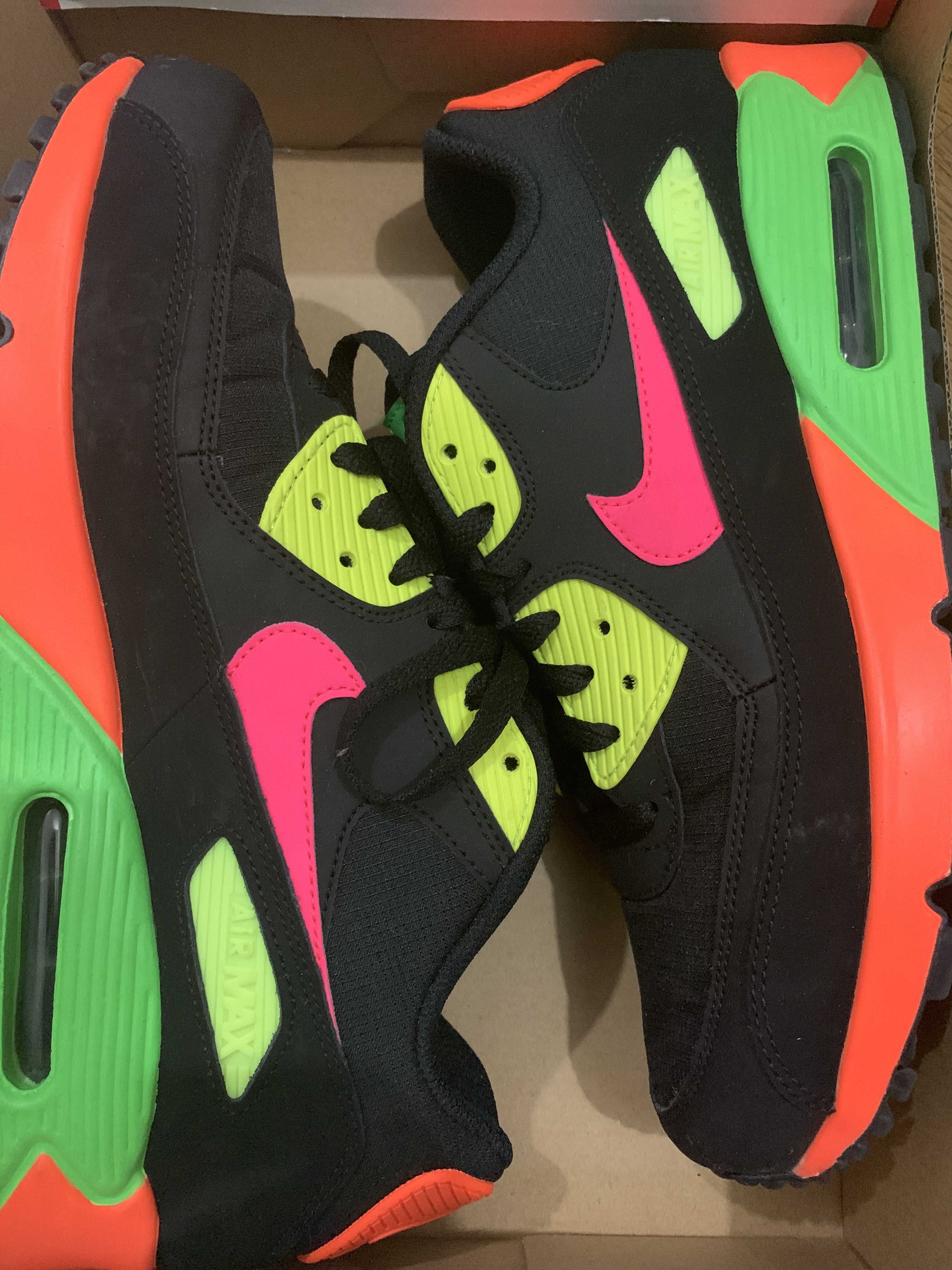 NIKE AIR MAX 90 "TOKYO NEON"