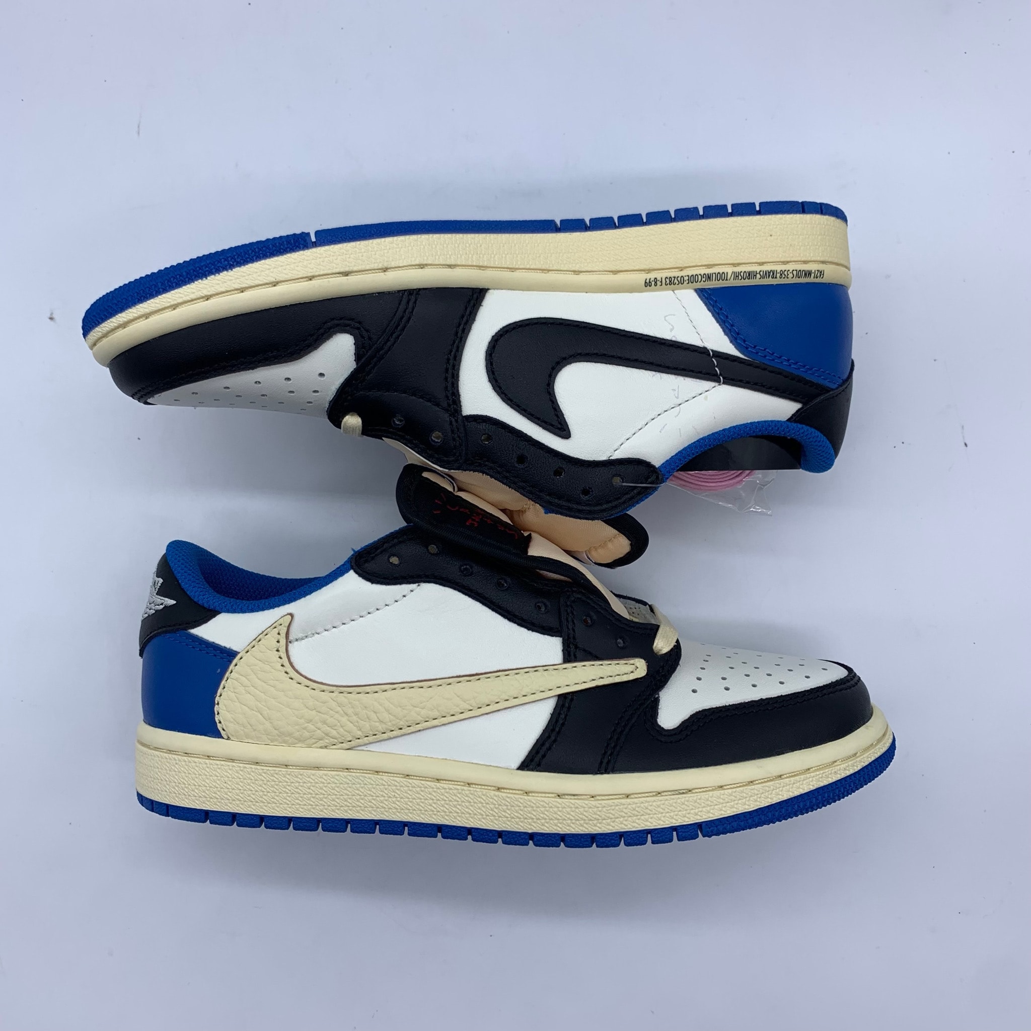 Travis Scott × fragment design × Nike Air Jordan 1 Low OG SP "Military Blue"