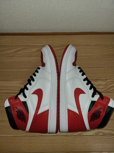 Nike Air Jordan 1 High OG "Heritage"