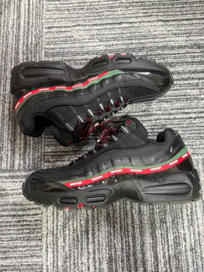 UNDEFEATED × Nike Air Max 95 SP "Black"