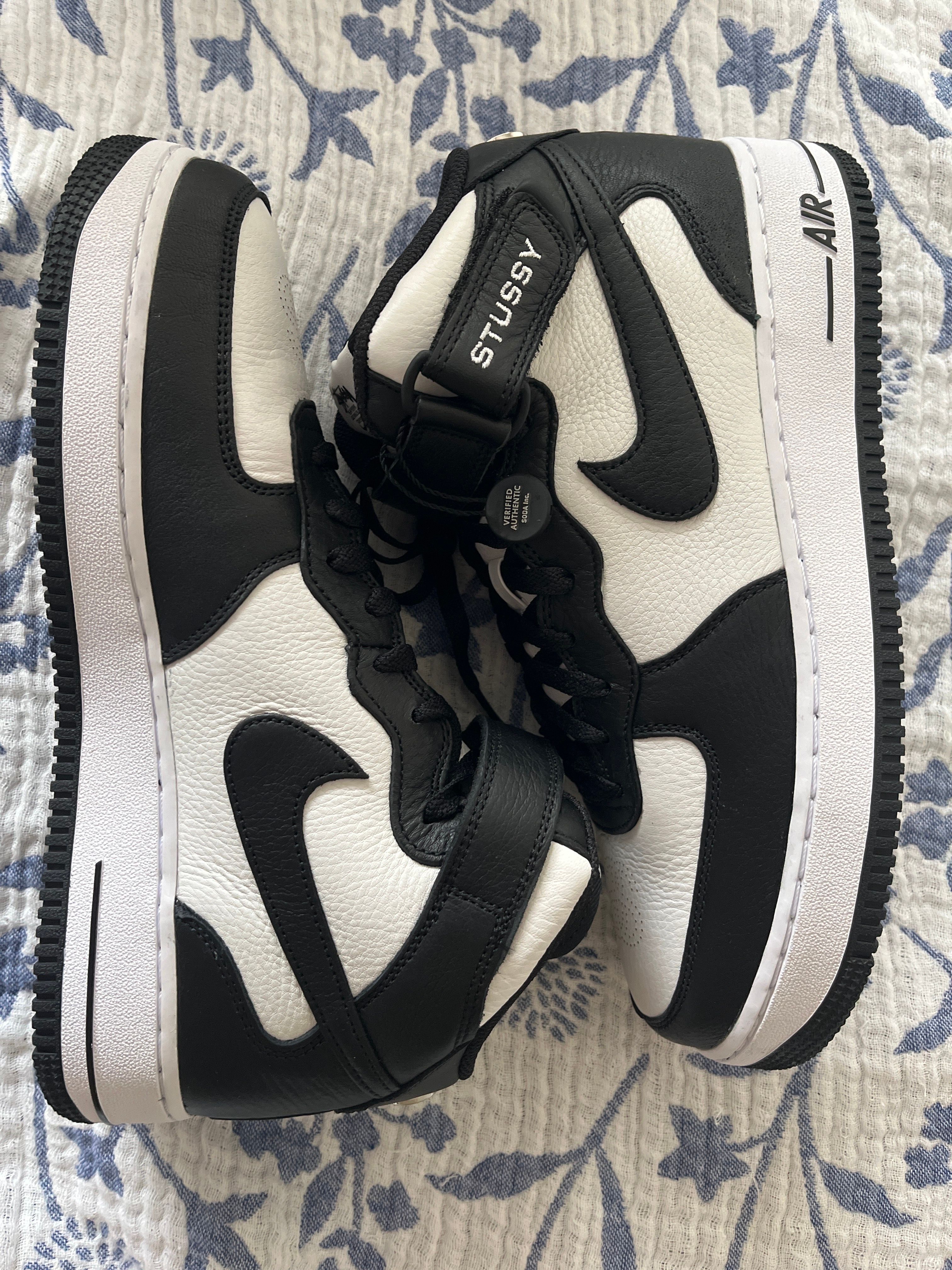 Stussy × Nike Air Force 1 Mid "Black and Light Bone"