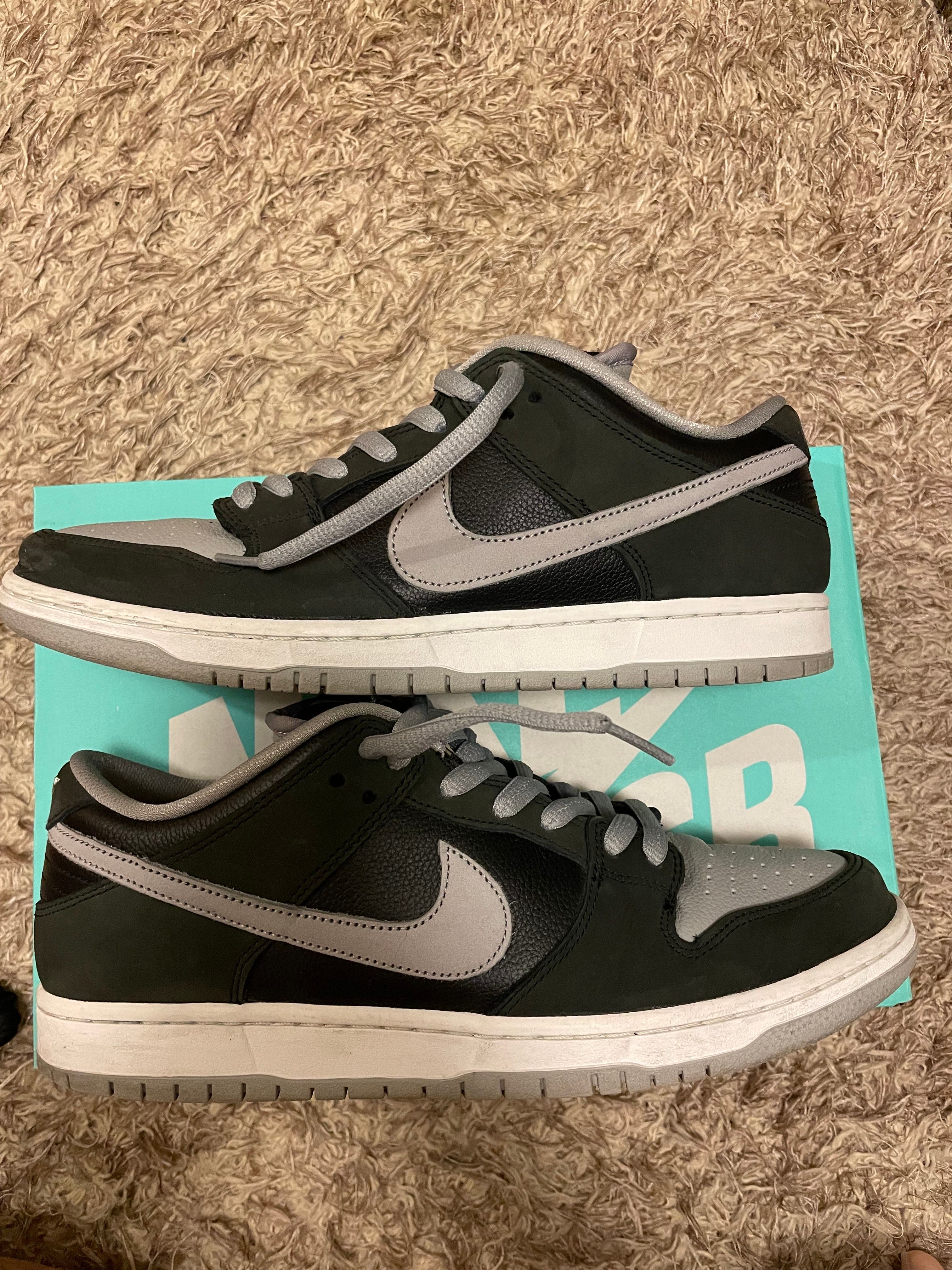 Nike SB Dunk Low "Shadow"