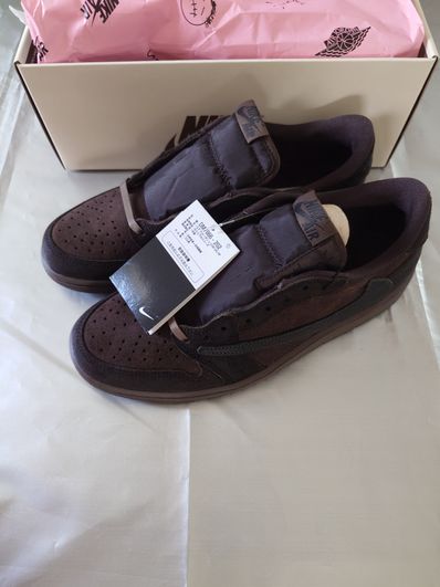 Travis Scott × Nike Air Jordan 1 Low OG SP "Velvet Brown and Dark Mocha"
