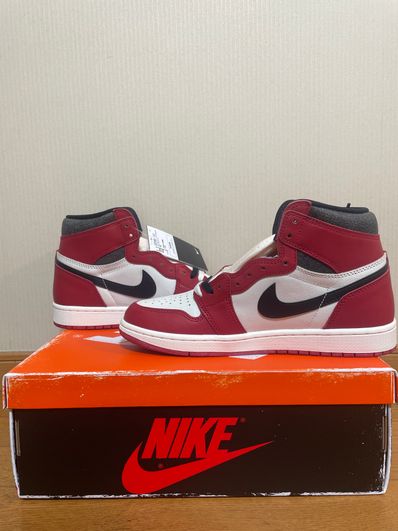 Nike Air Jordan 1 High OG "Lost & Found/Chicago"
