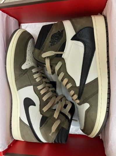 Travis Scott × Nike Air Jordan 1 Retro High OG TS SP "Sail/Dark Mocha"
