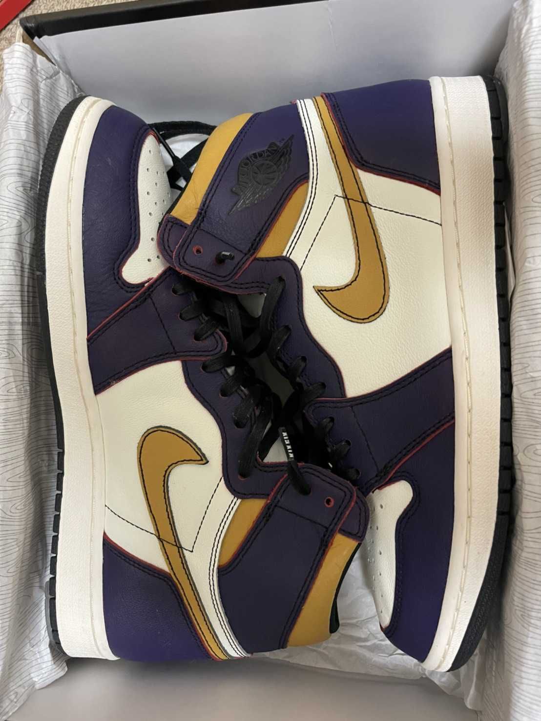 Nike SB × Air Jordan 1 Retro High "La To Chicago"  