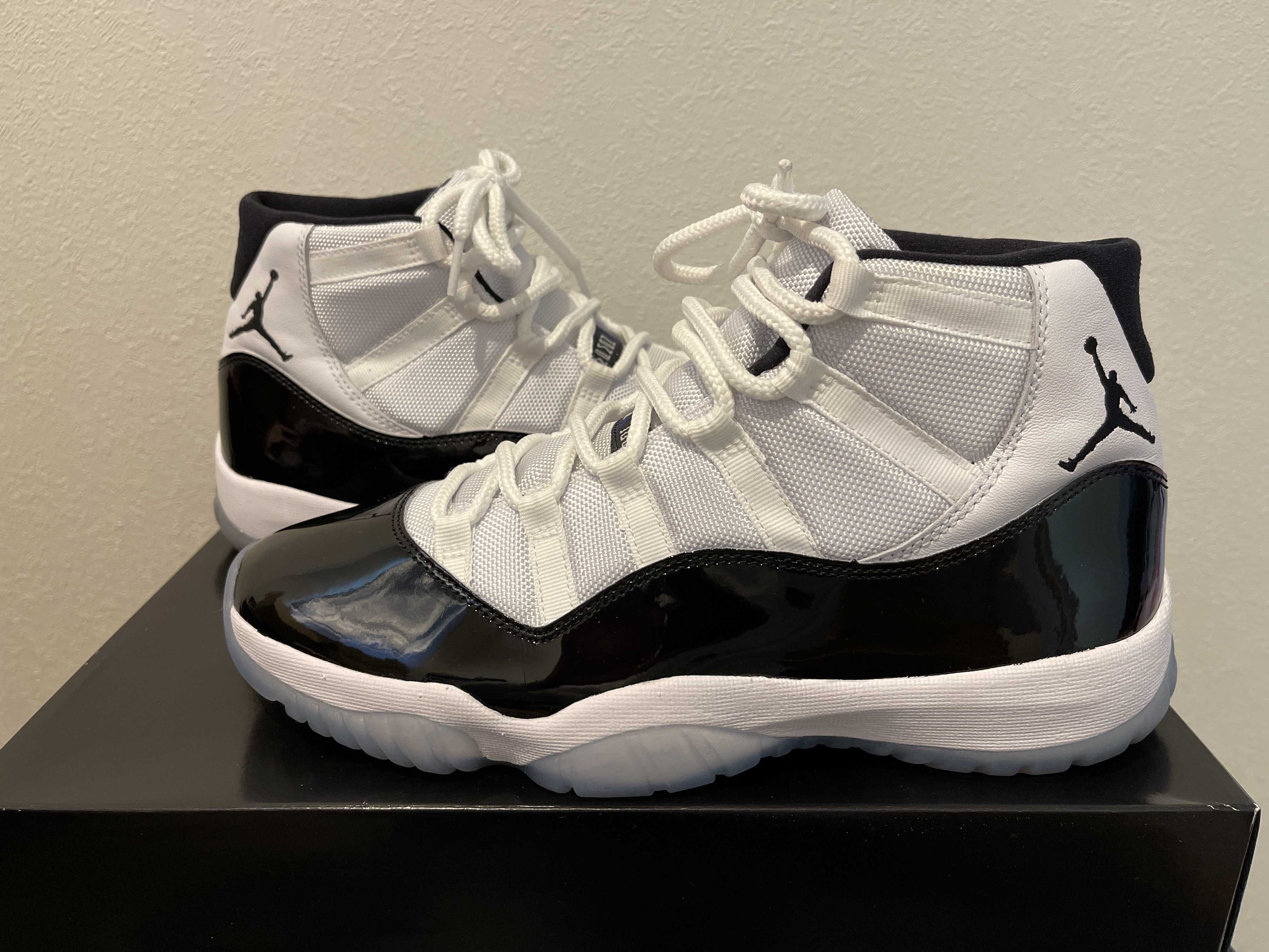 Nike Air Jordan 11 Retro "Concord" (2018)