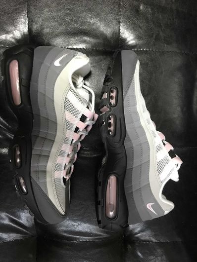 Nike Air Max 95 "Gunsmoke/Pink Foam"