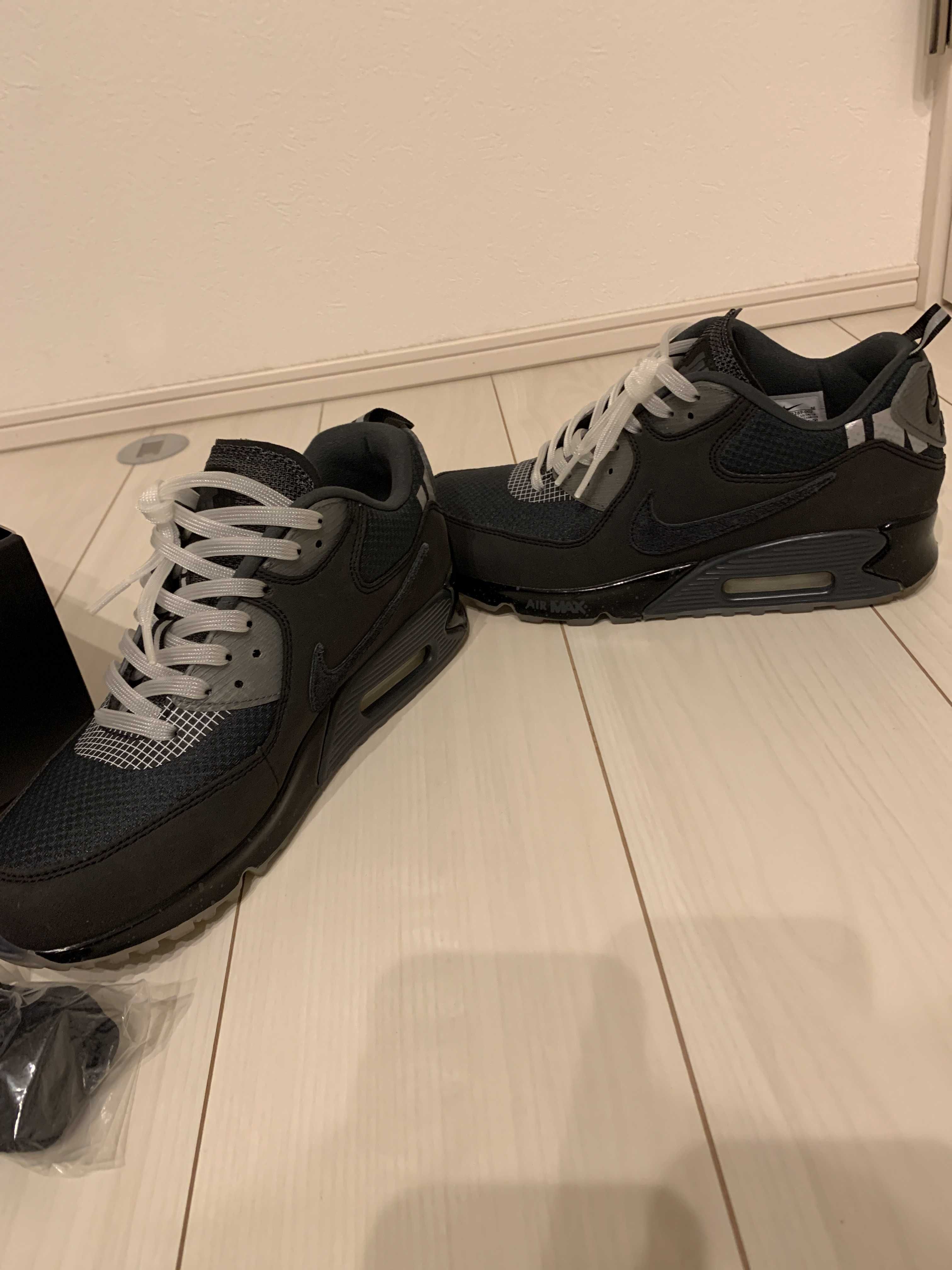 UNDEFEATED × Nike Air Max 90 "Black/Rush Pink"