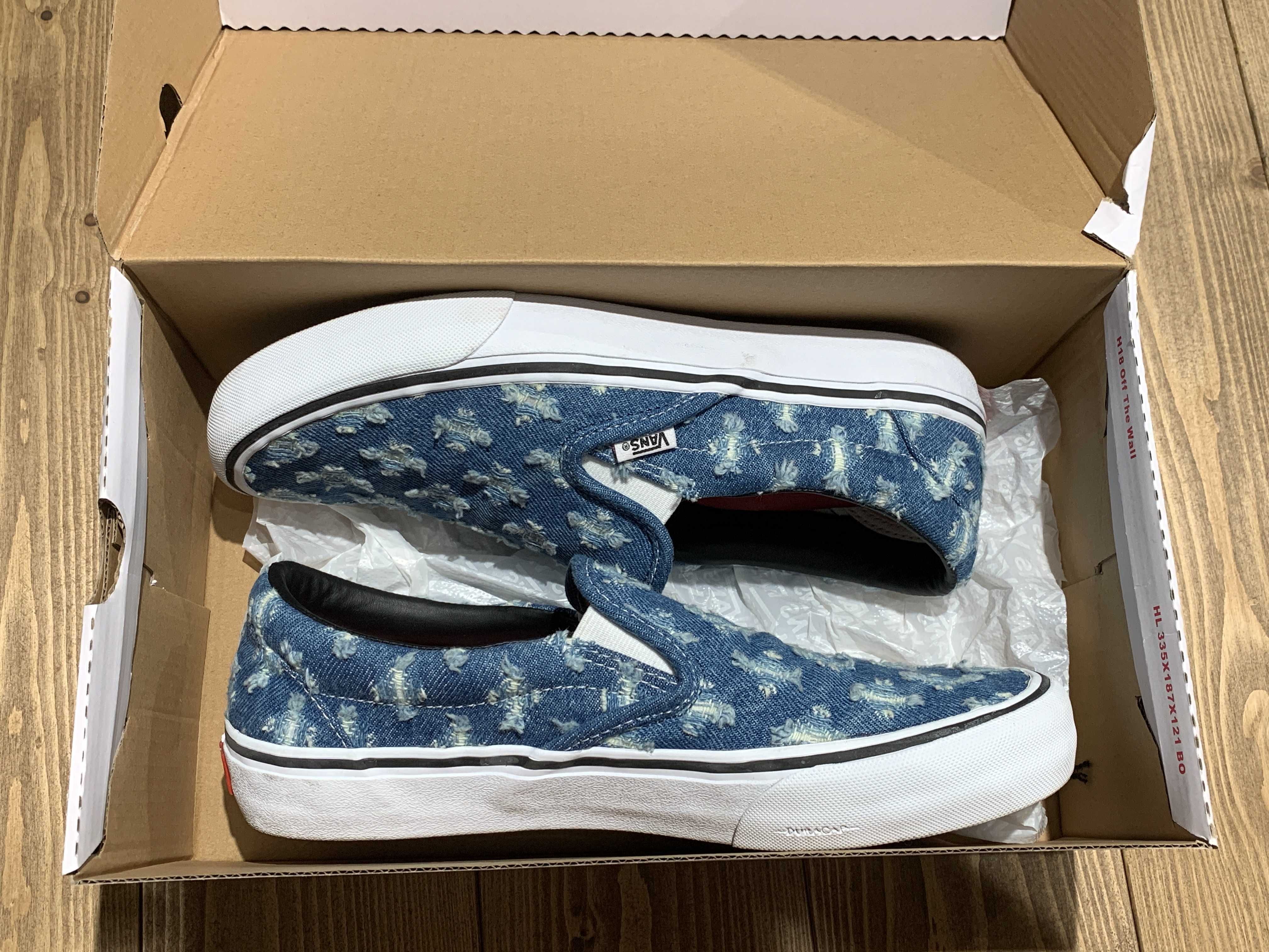Supreme × Vans Slip-On Hole Punch Denim "Blue"