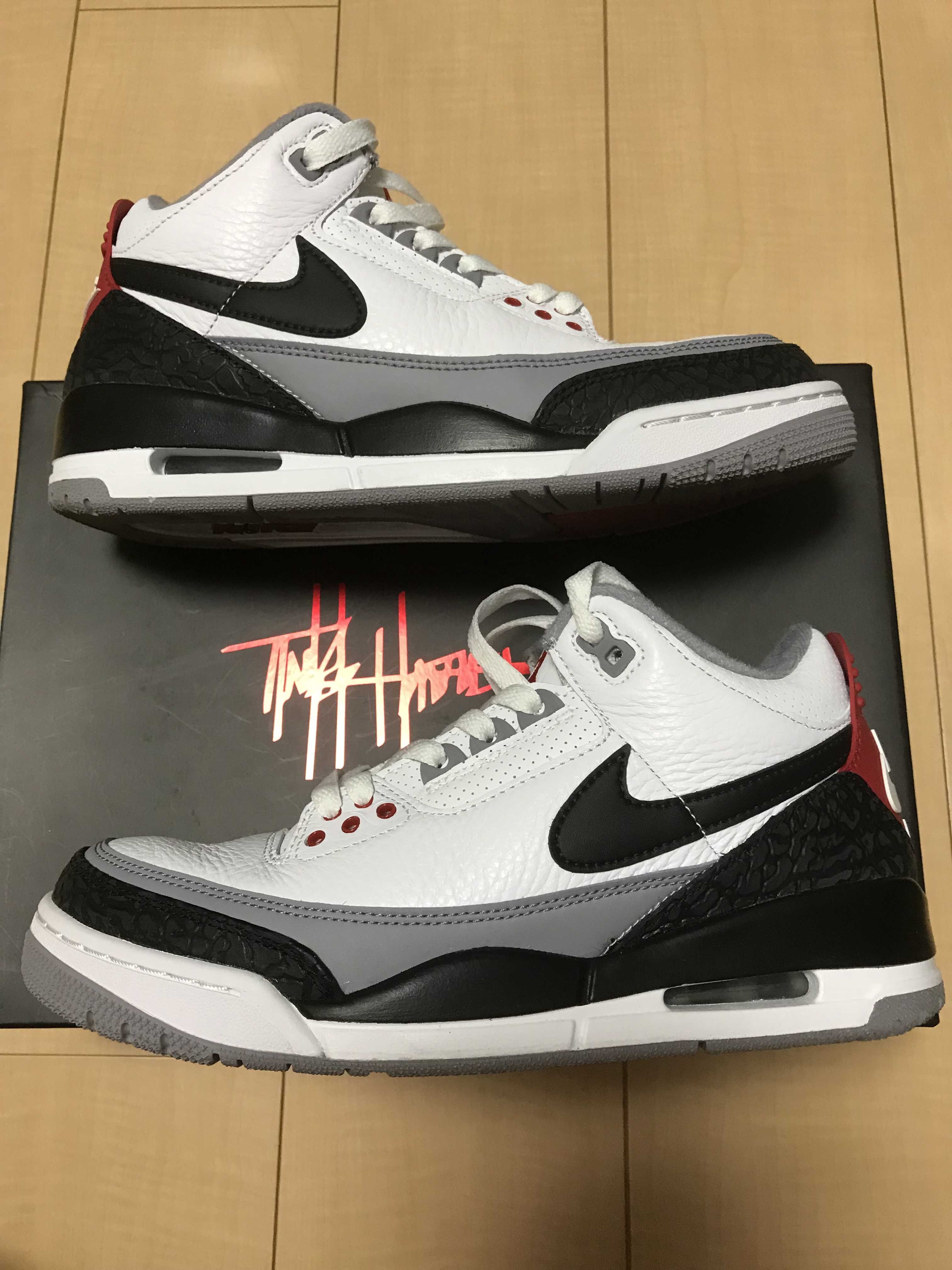 Nike Air Jordan 3 Retro "Tinker Hatfield"