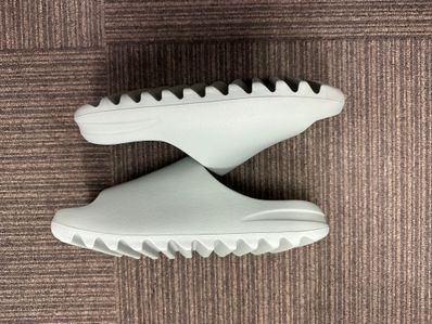 adidas YEEZY Slide "Salt"