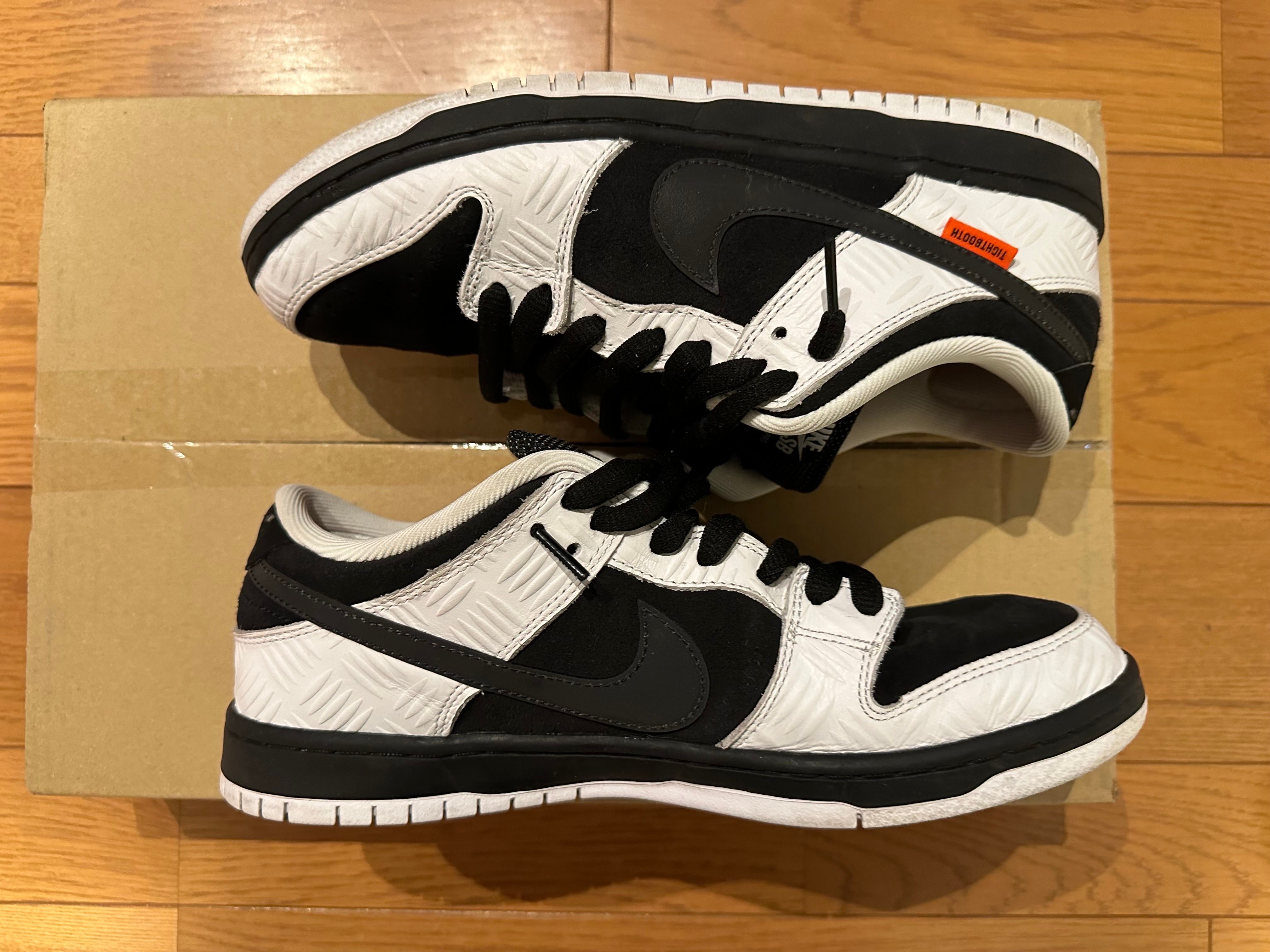 TIGHTBOOTH × Nike SB Dunk Low Pro QS "Black and White"