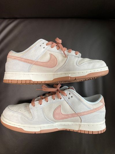 Nike Dunk Low "Fossil Rose"