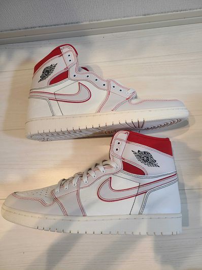 Nike Air Jordan 1 Retro High OG "Sail/University Red"