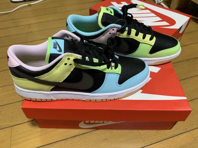 Nike Dunk Low SE "Free.99"