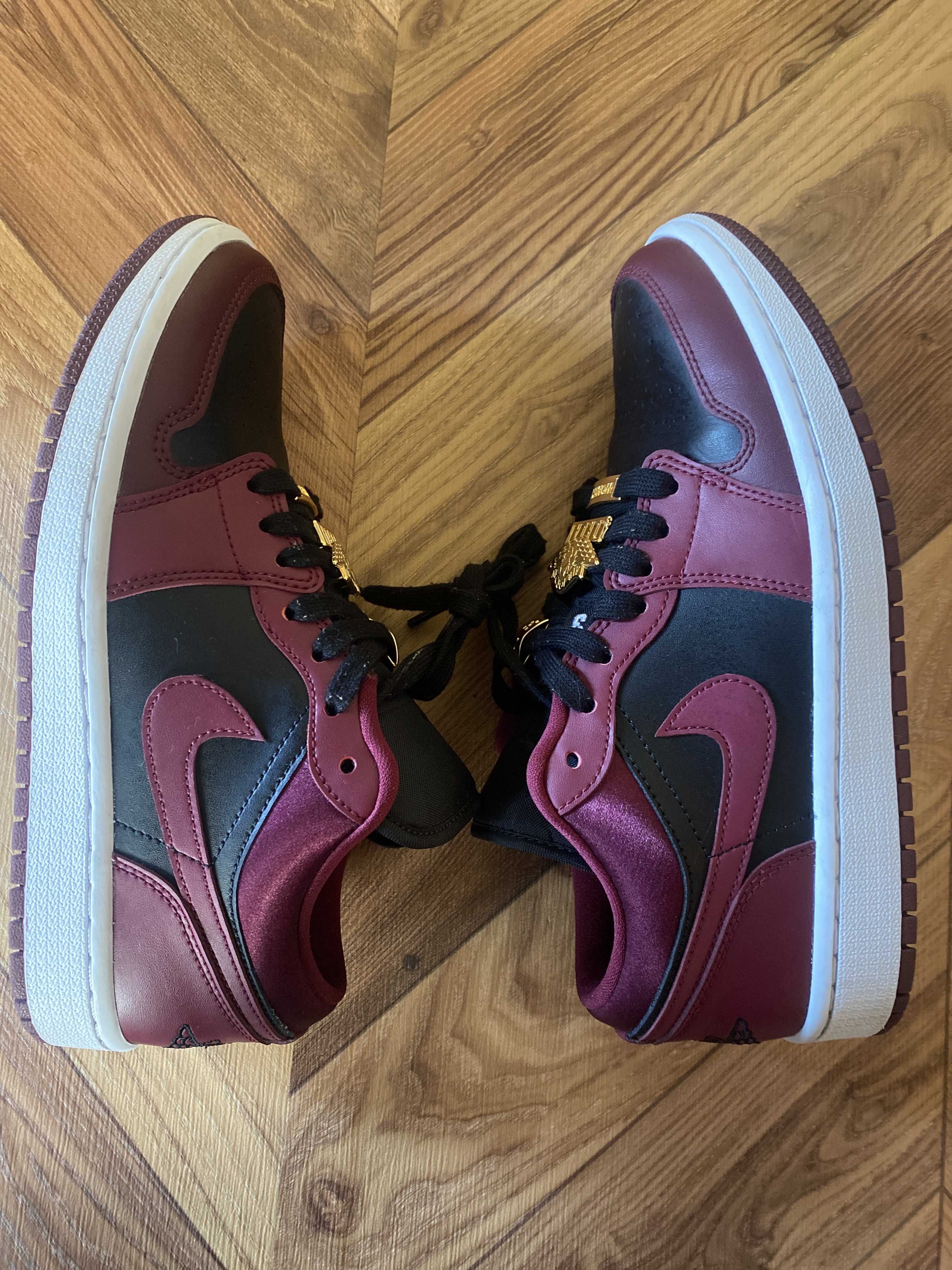 NIKE Women's AIR JORDAN 1 LOW "DARK BEETROOT"