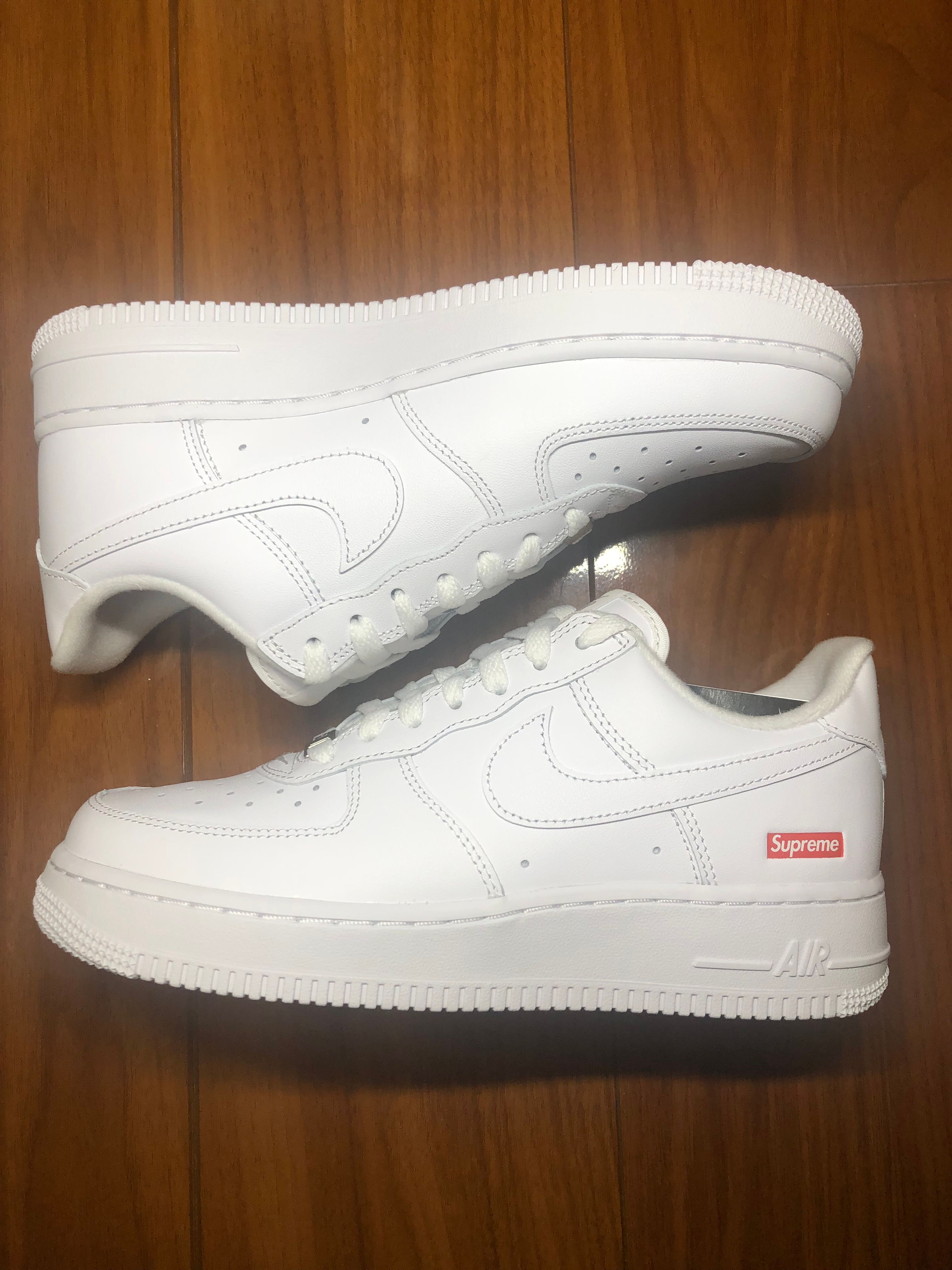 Supreme × Nike Air Force 1 Low "White"
