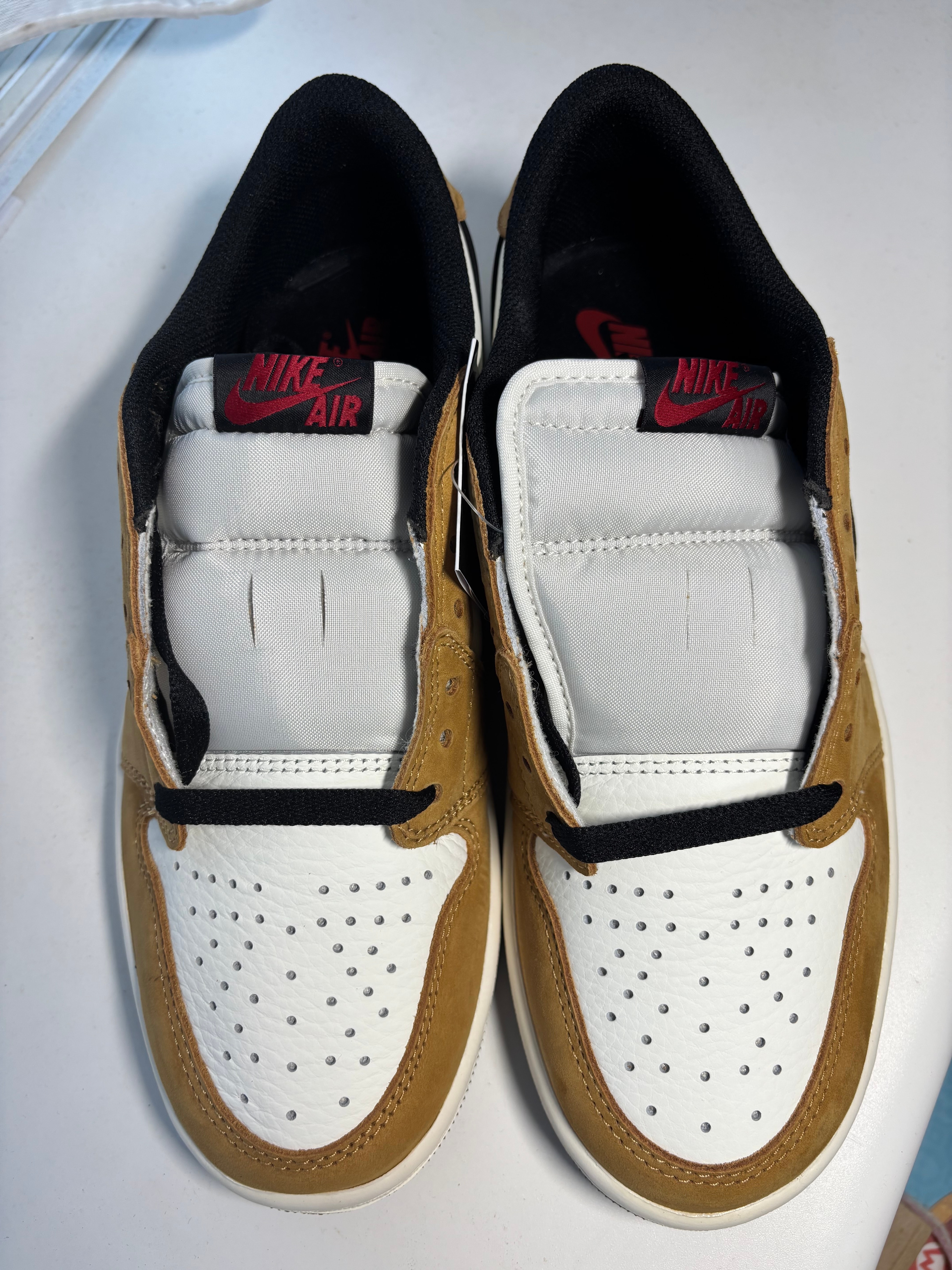 Nike Air Jordan 1 Low OG "Rookie of the Year/Sail and Golden Harvest"