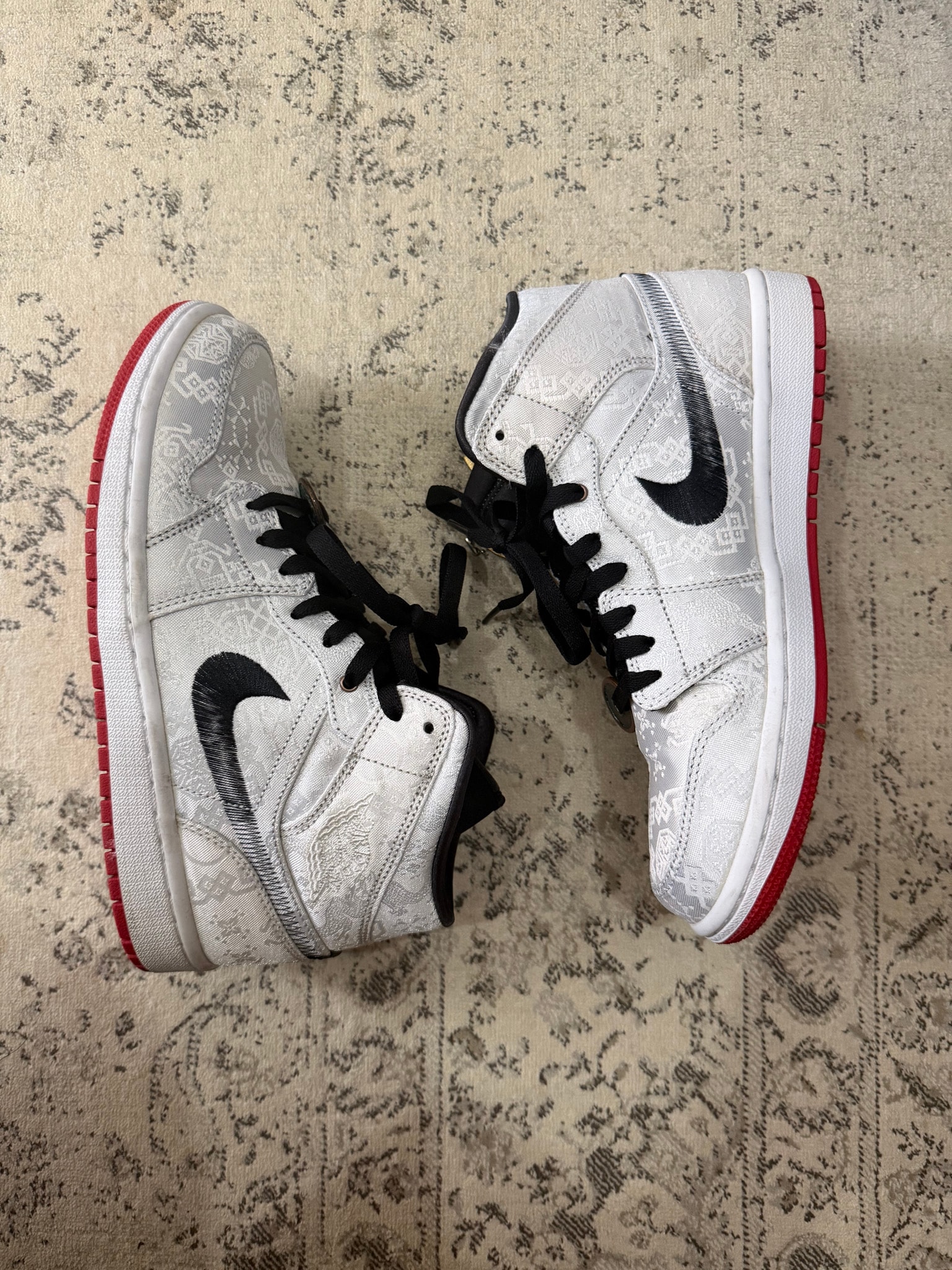 CLOT × Nike Air Jordan 1 Mid SE Fearless "White/Black/Red"