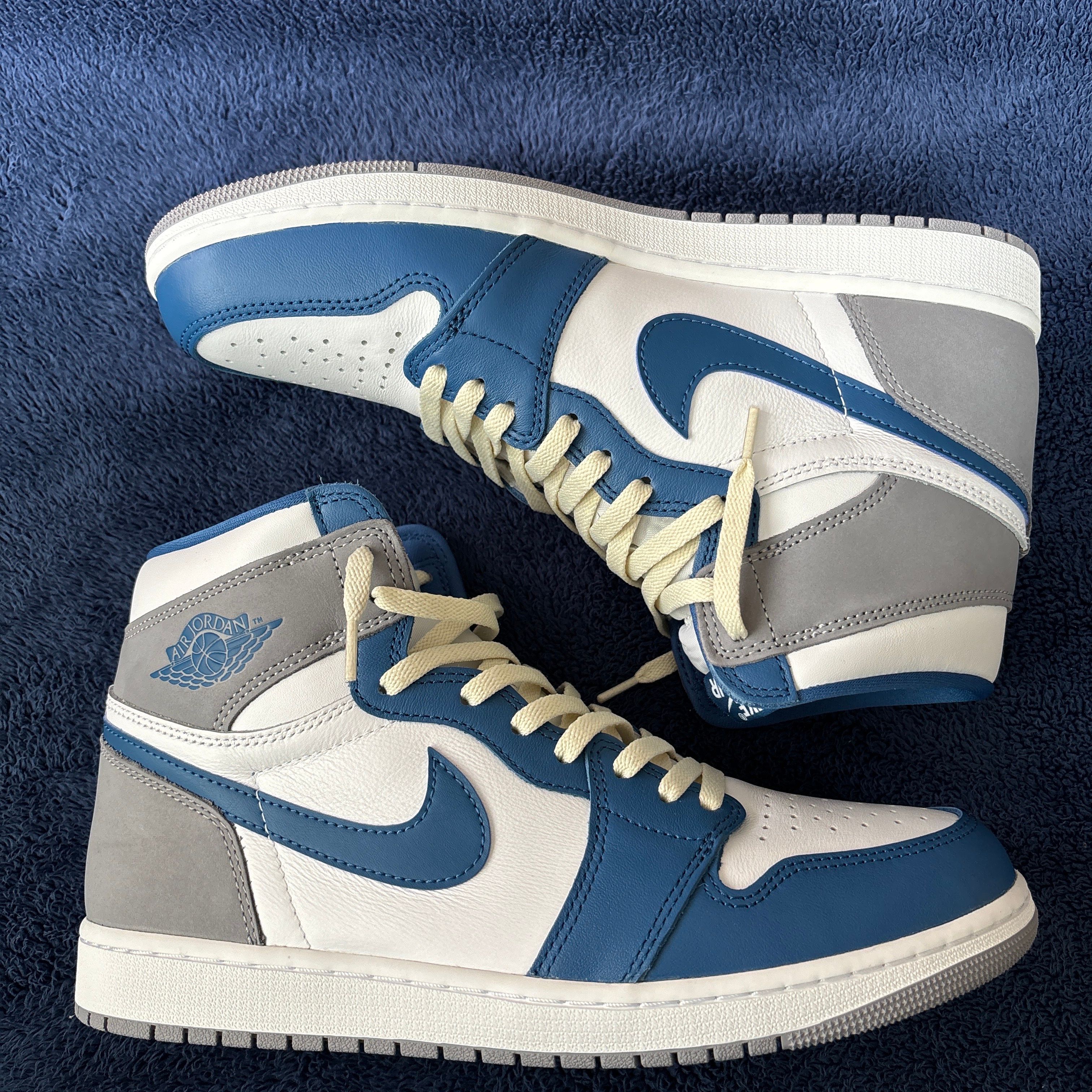 Nike Air Jordan 1 High OG "True Blue"