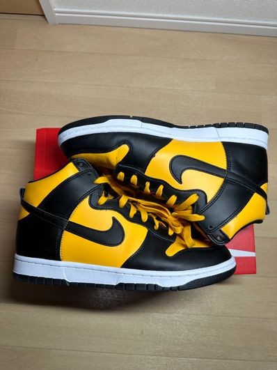 Nike Dunk High "University Gold and Black"