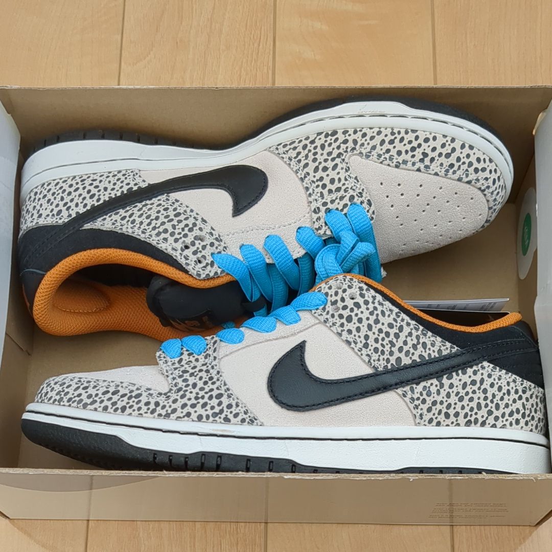 Nike SB Dunk Low Pro Electric Safari "Phantom and Black"