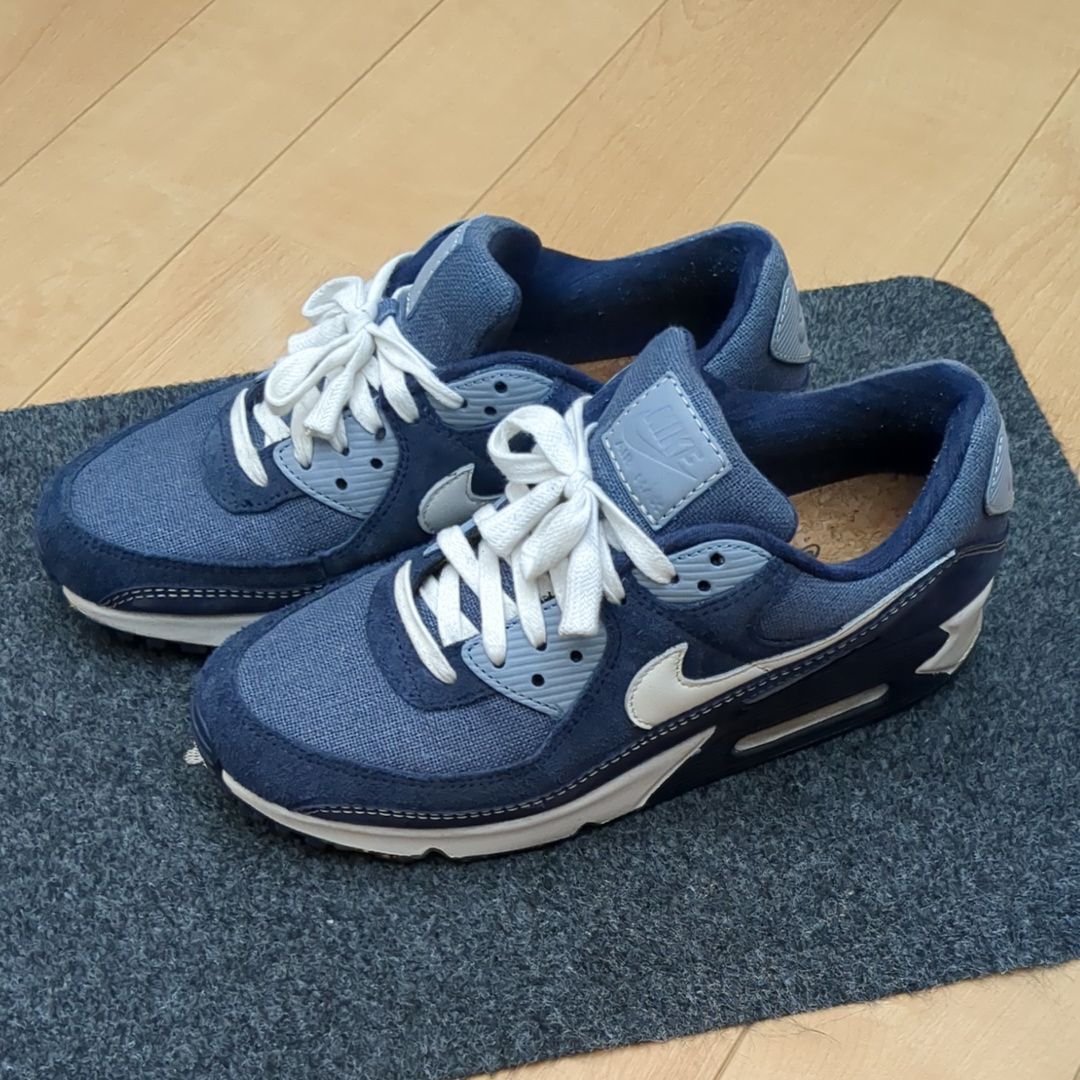 NIKE AIR MAX 90 "DIFFUSED BLUE/SAIL/MIDNIGHT NAVY/OBSIDIAN MIST"