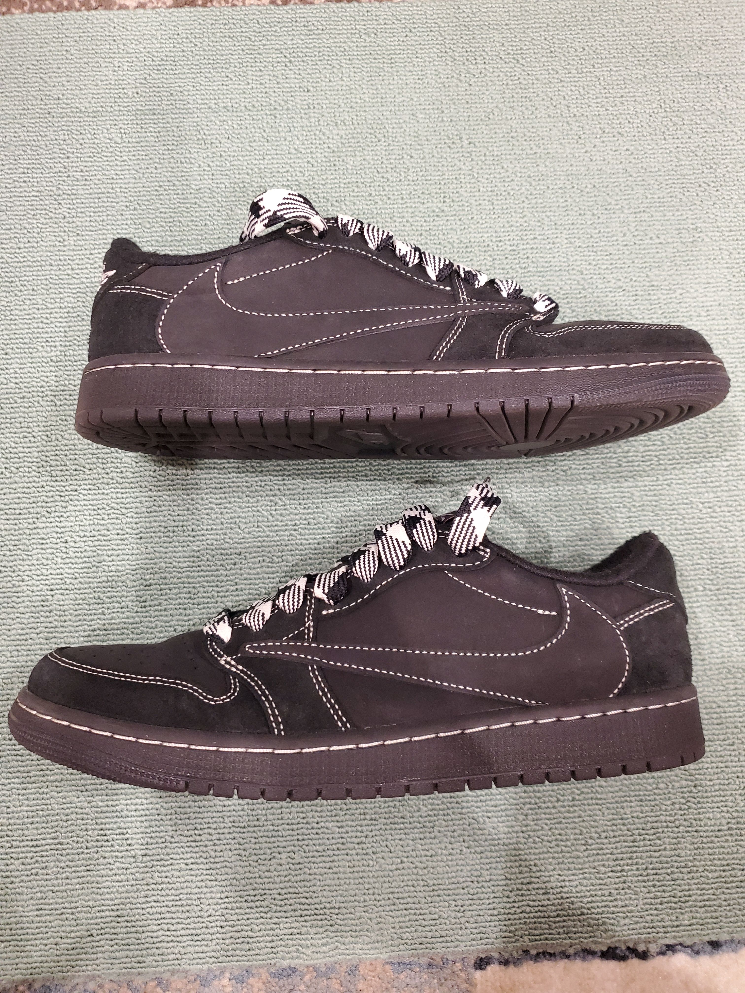 Travis Scott × Nike Air Jordan 1 Low OG SP "Black Phantom"
