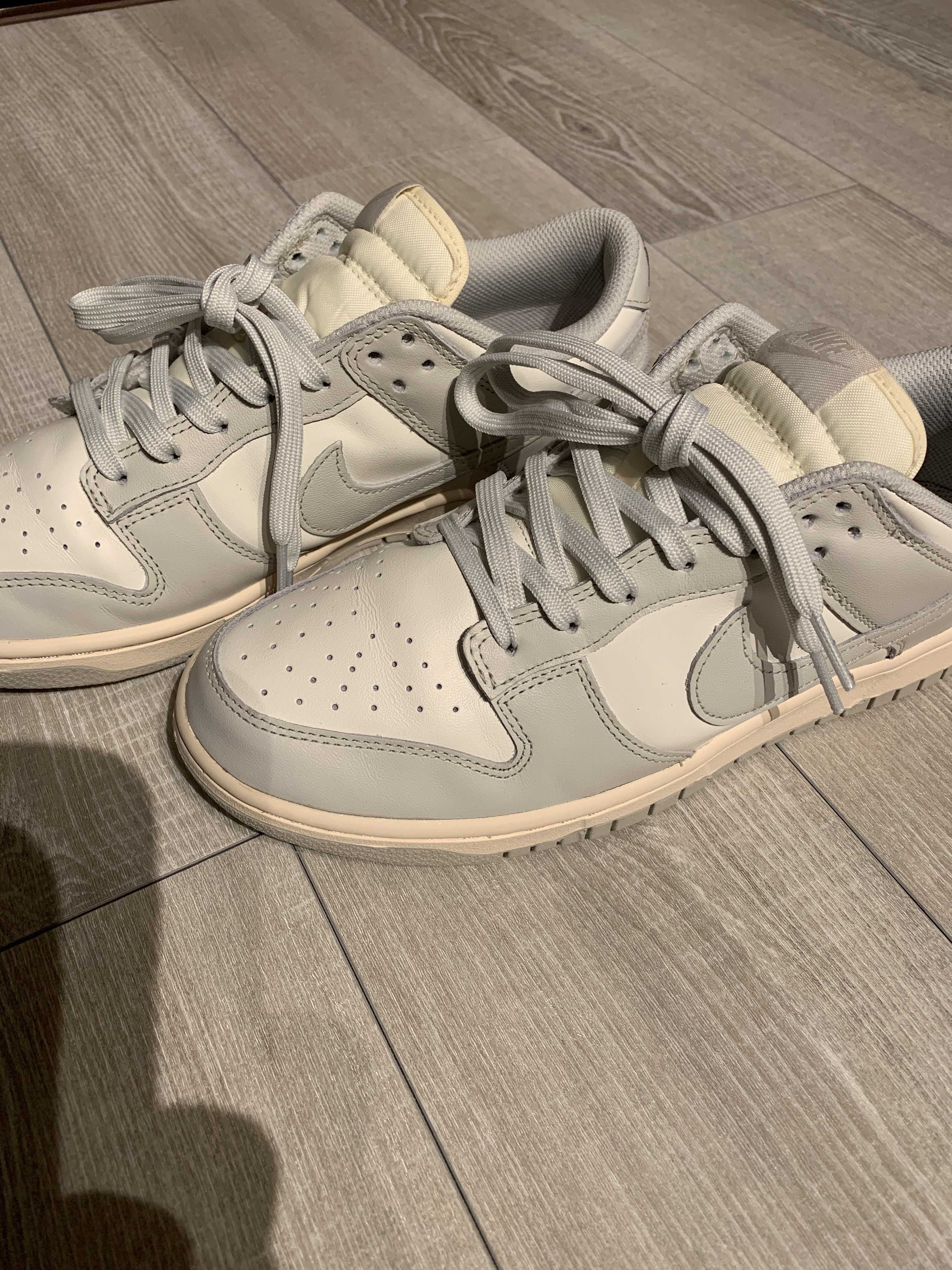 Nike Women's Dunk Low "Light Bone"