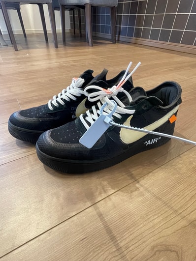 Off-White × Nike Air Force 1 Low "Black"
