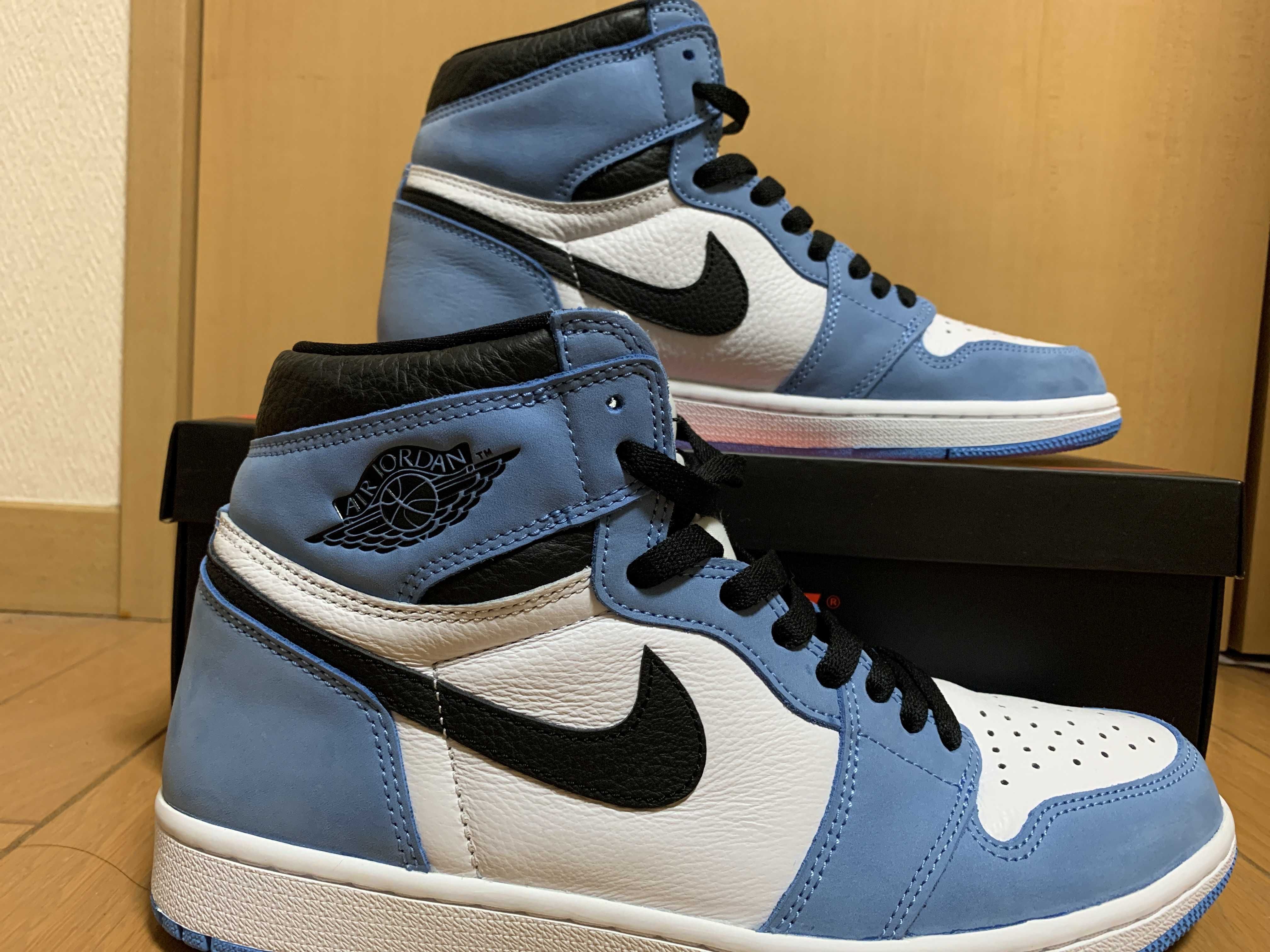 Nike Air Jordan 1 High OG "University Blue"