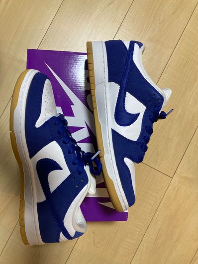 Nike SB Dunk Low "Los Angeles Dodgers/Deep Royal Blue"