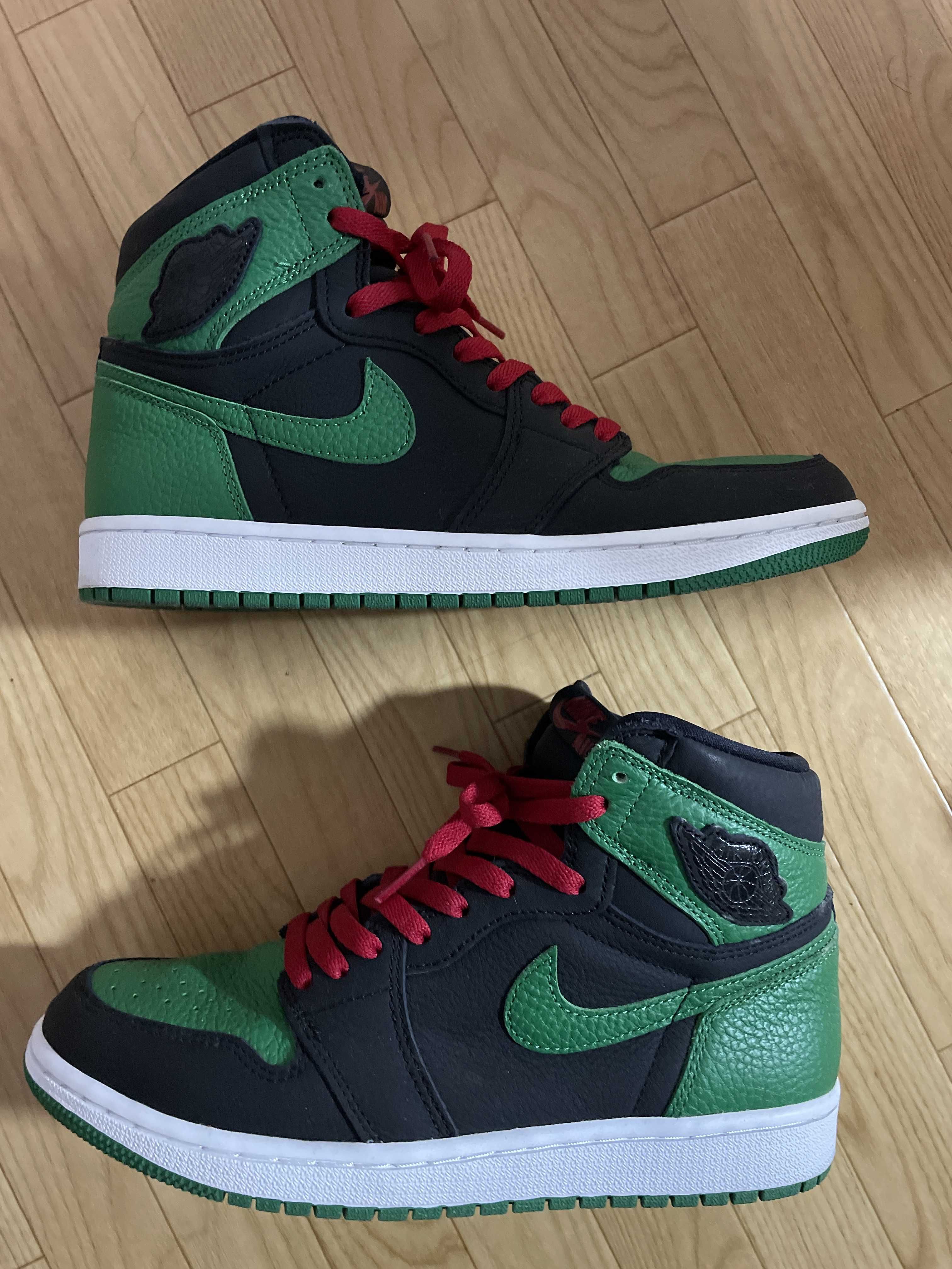 Nike Air Jordan 1 Retro High OG "Black/Pine Green" (2020)      
