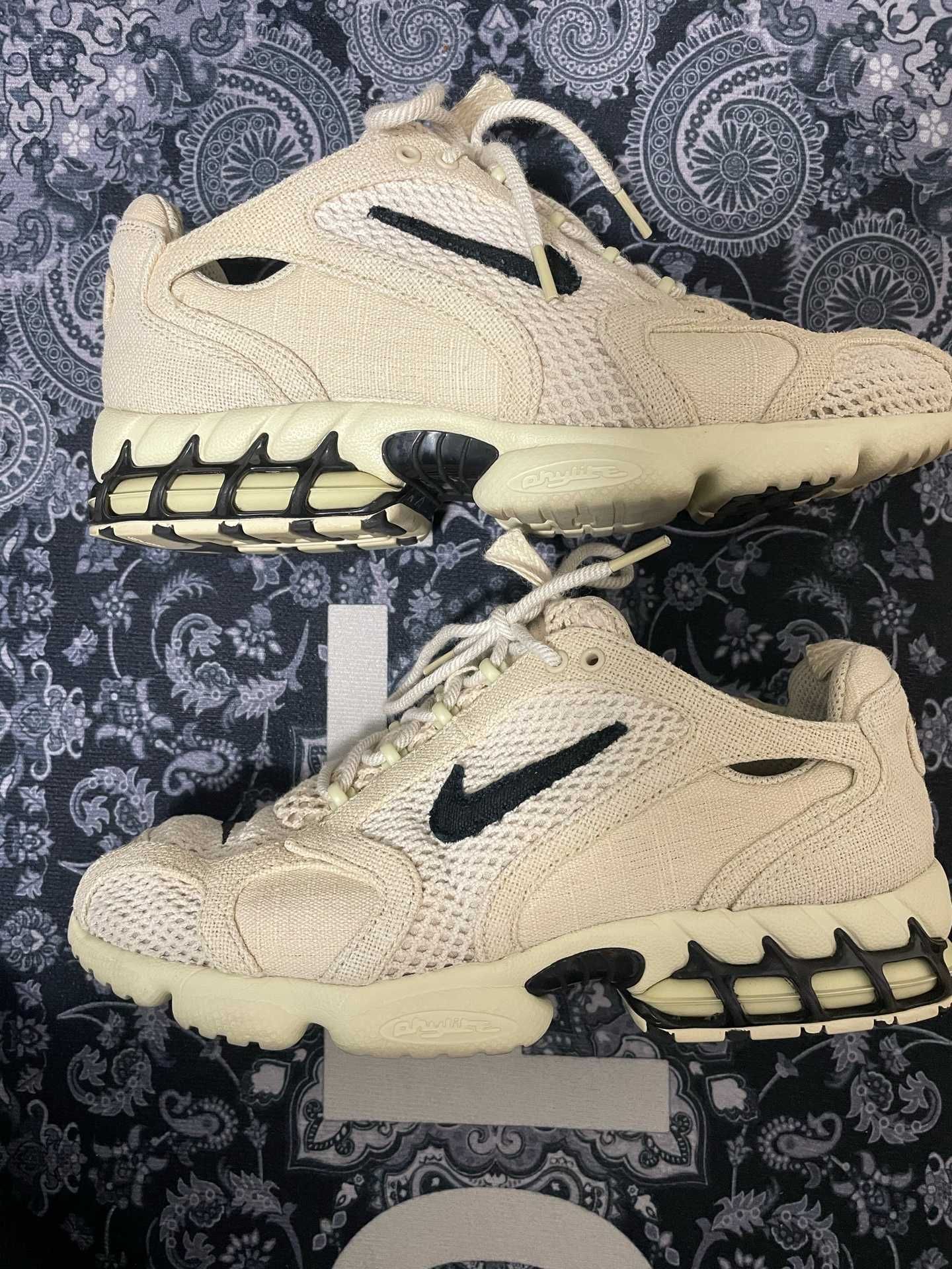 Stussy × Nike Air Zoom Spiridon CG 2 "Fossil/Black"