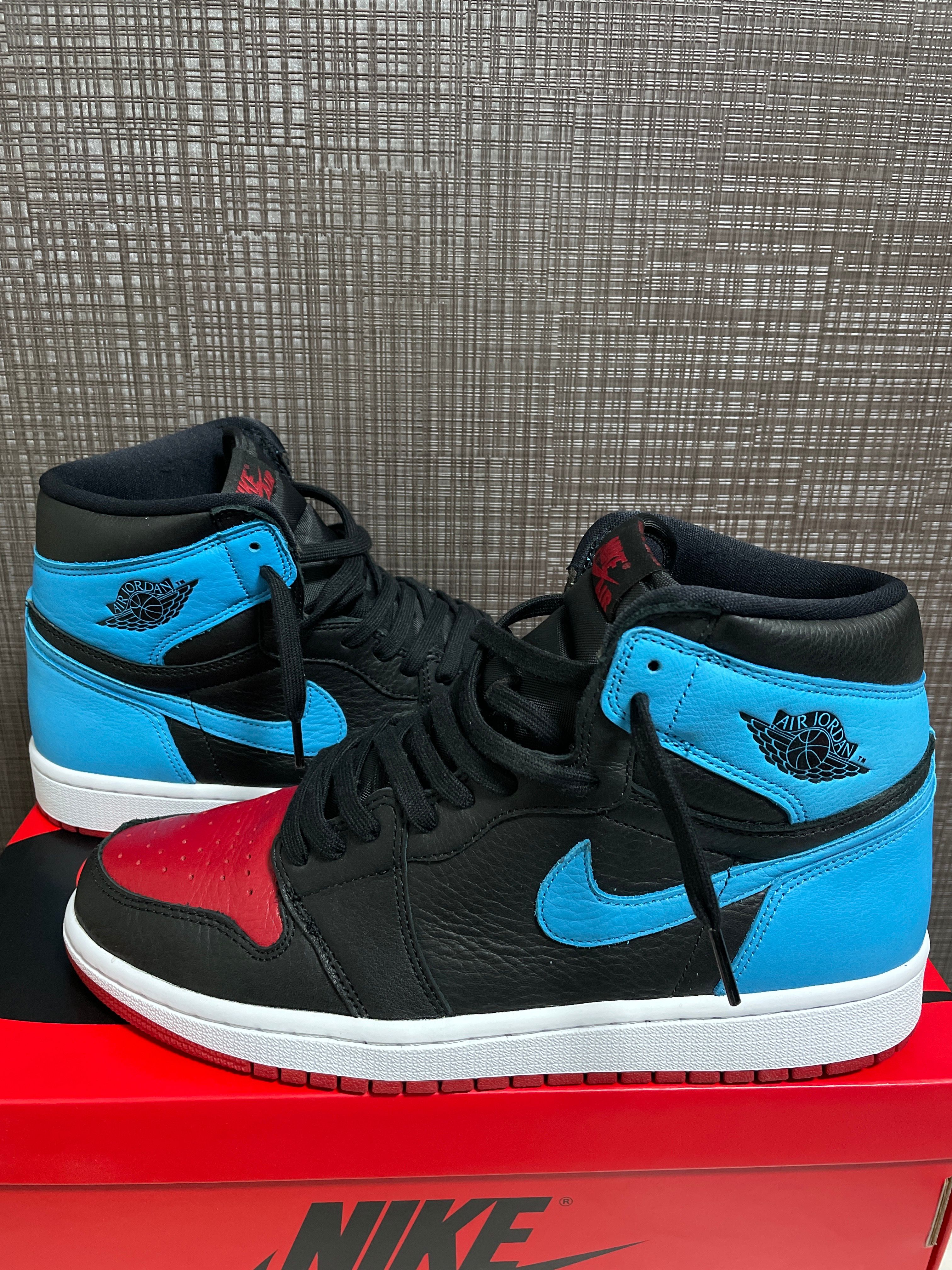 Nike Women's Air Jordan 1 High OG "UNC to Chicago"