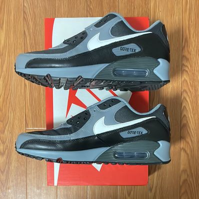 Nike Air Max 90 GORE-TEX "Smoke Grey"