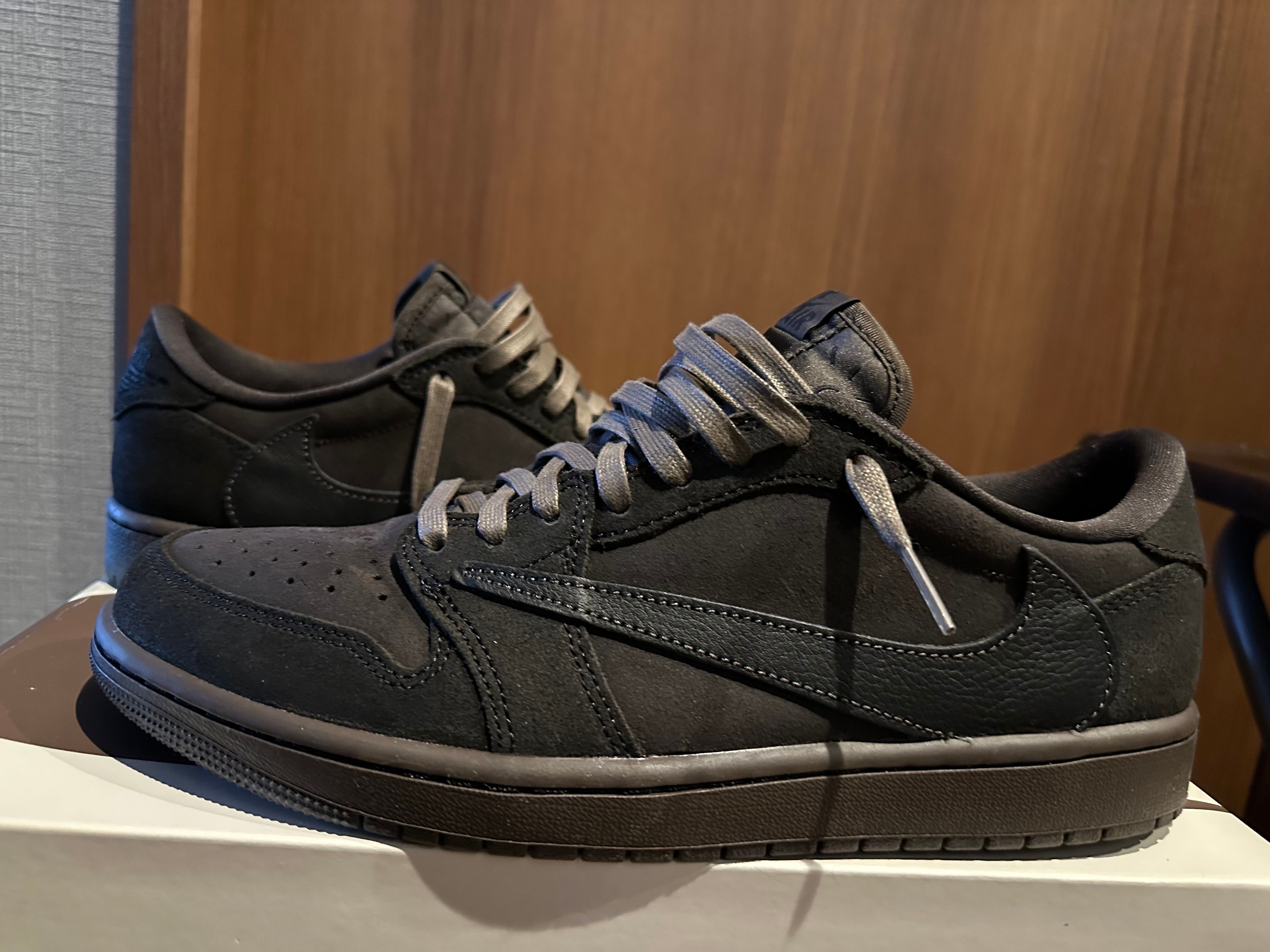 Travis Scott × Nike Air Jordan 1 Low OG SP "Velvet Brown and Dark Mocha"