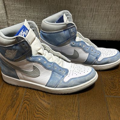 Nike Air Jordan 1 High OG "Hyper Royal"