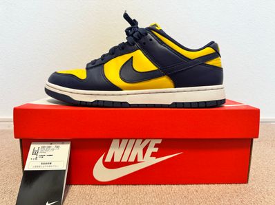 Nike Dunk Low "Michigan"