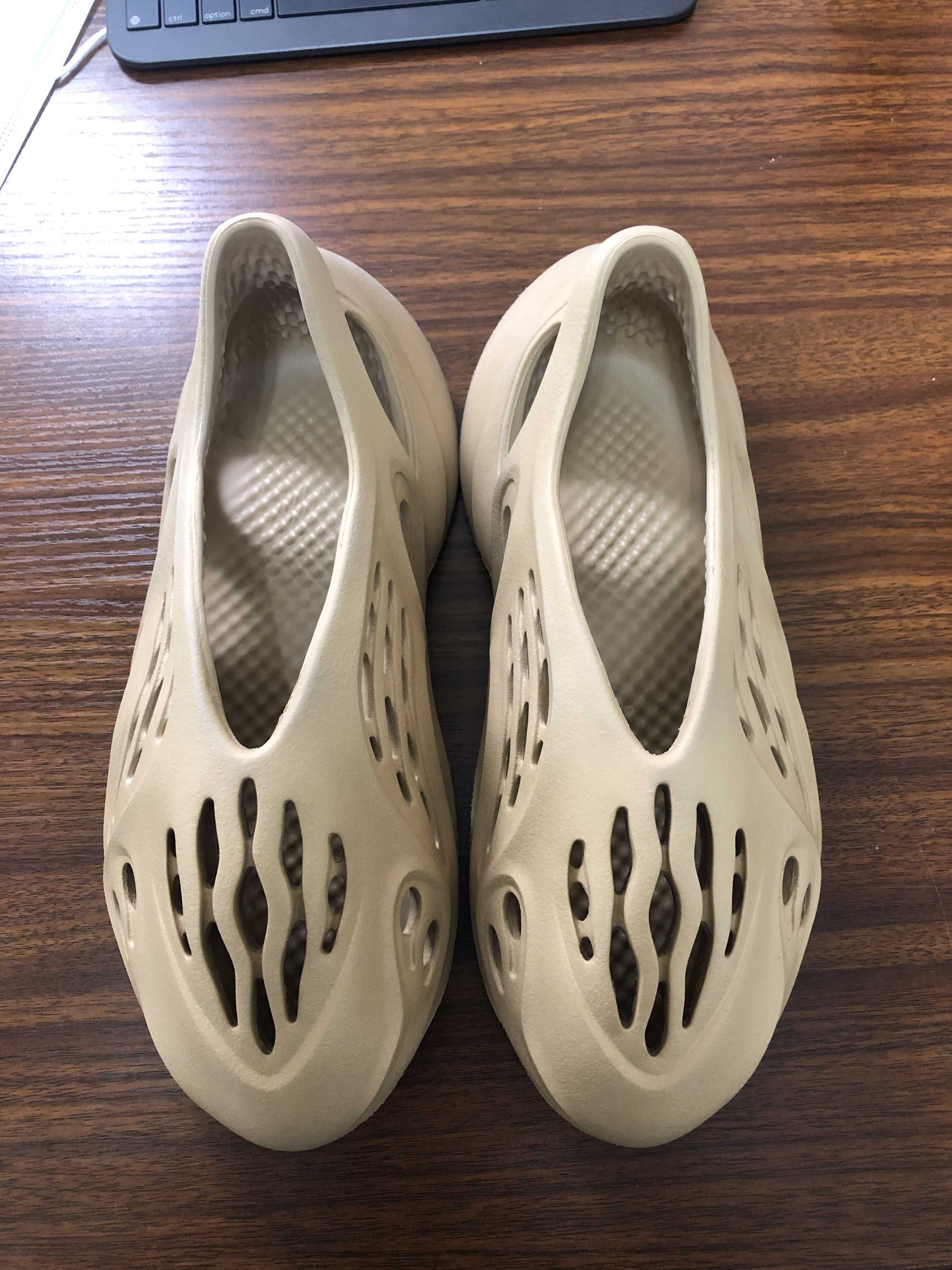 adidas YEEZY Foam Runner "Ochre"