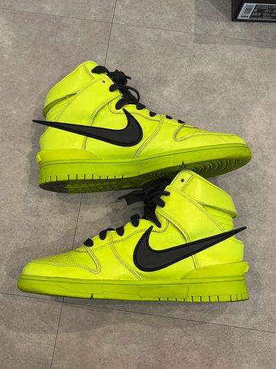 AMBUSH × NIKE DUNK HIGH "FLASH LIME"