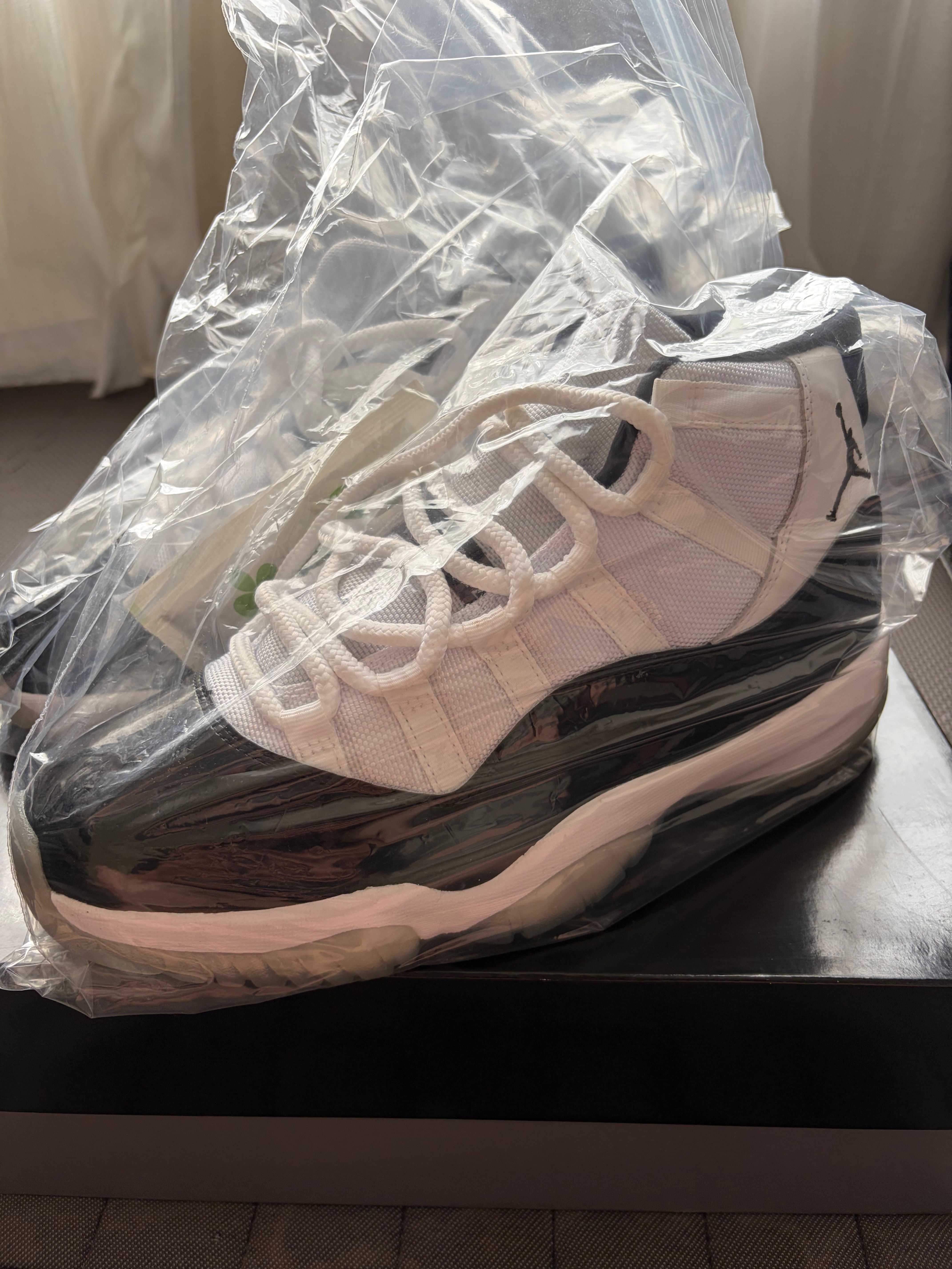 Nike Air Jordan 11 Retro "Concord" (2018)