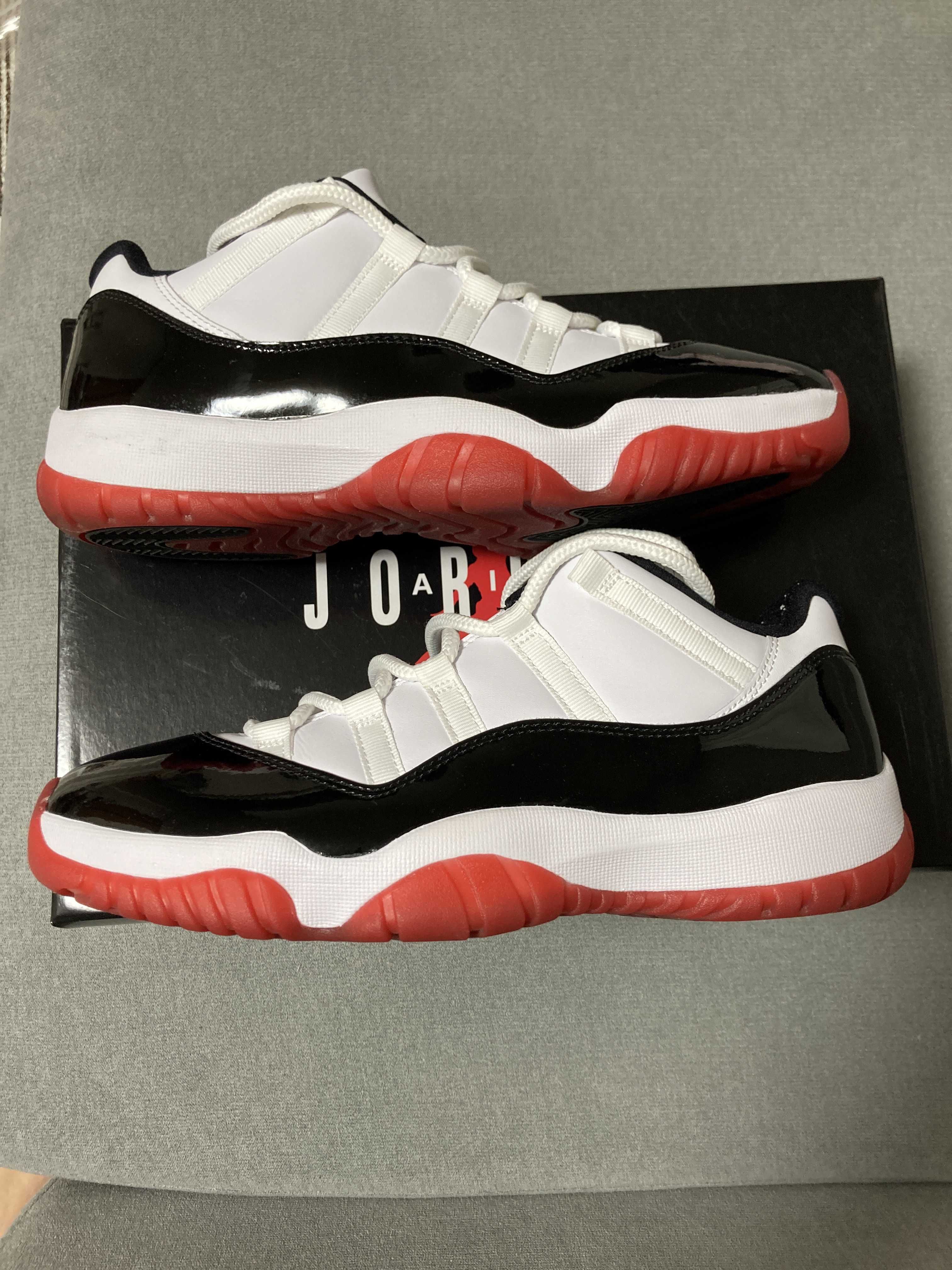 Nike Air Jordan 11 Low "Gym Red"