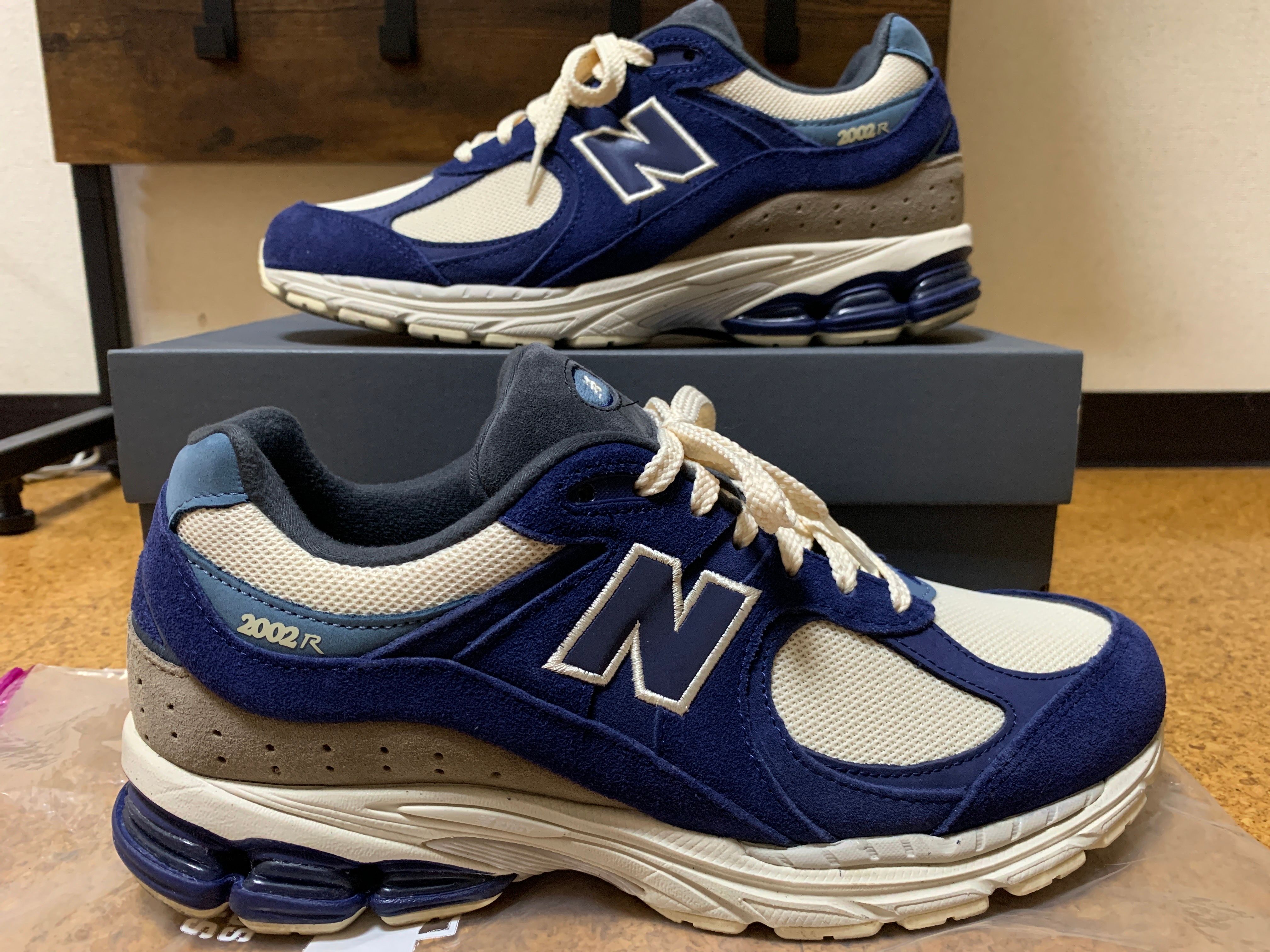 New Balance 2002R "Navy"